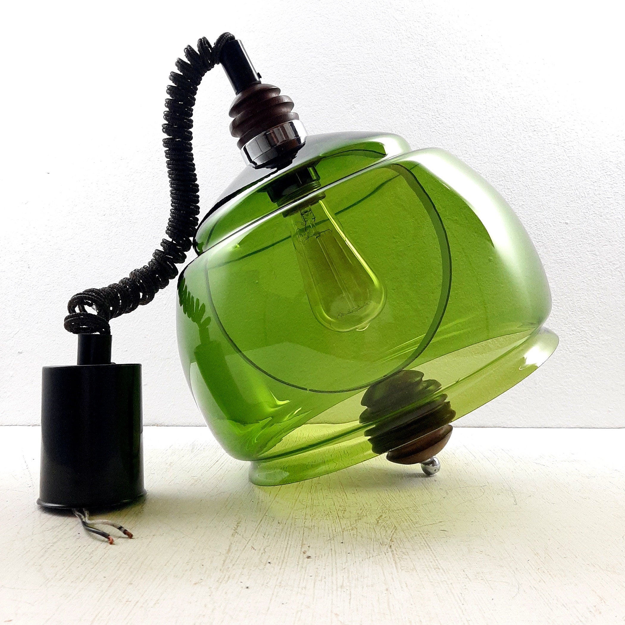 Vintage Green Glass Pendant Lamp: Mid-Century Modern Sijaj Hrastnik, Yugoslavia 1960s