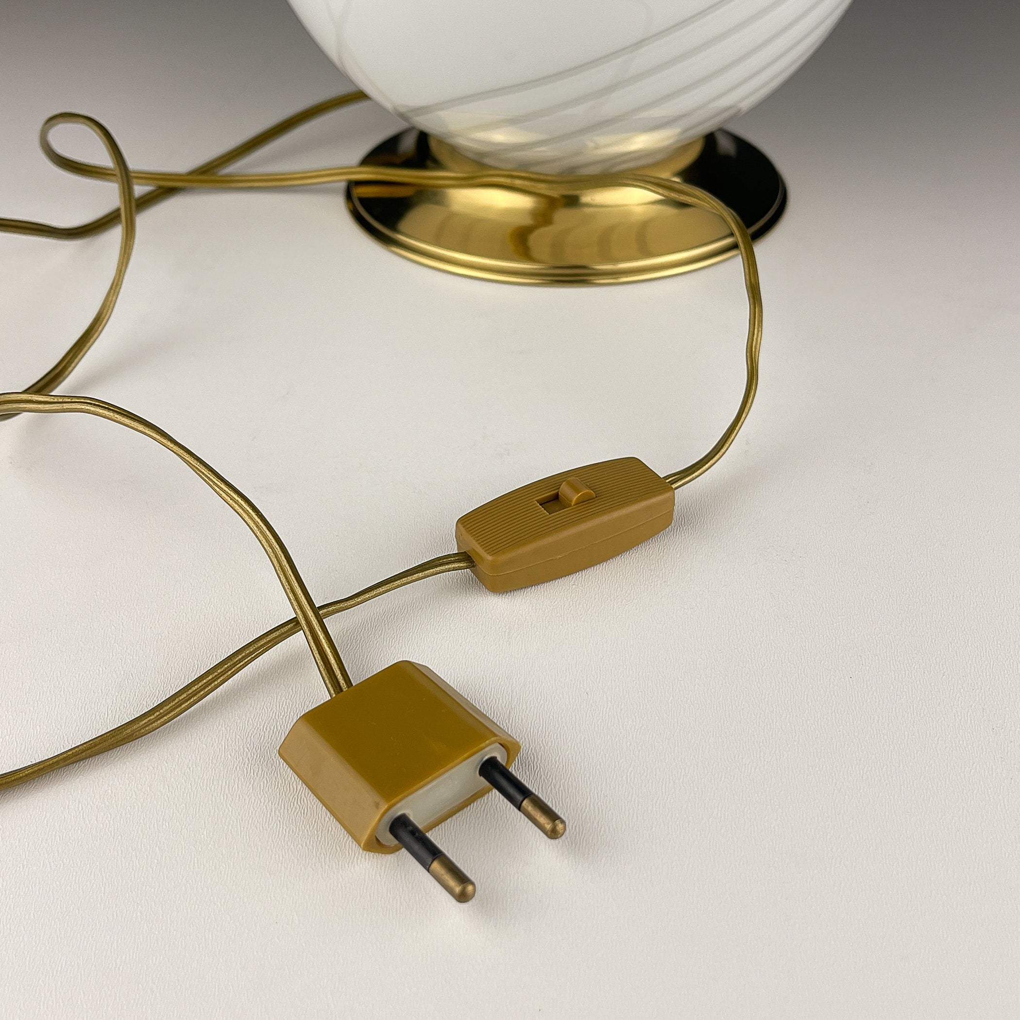 Vintage white murano table lamp Italy 1970s, Mid-century modern design