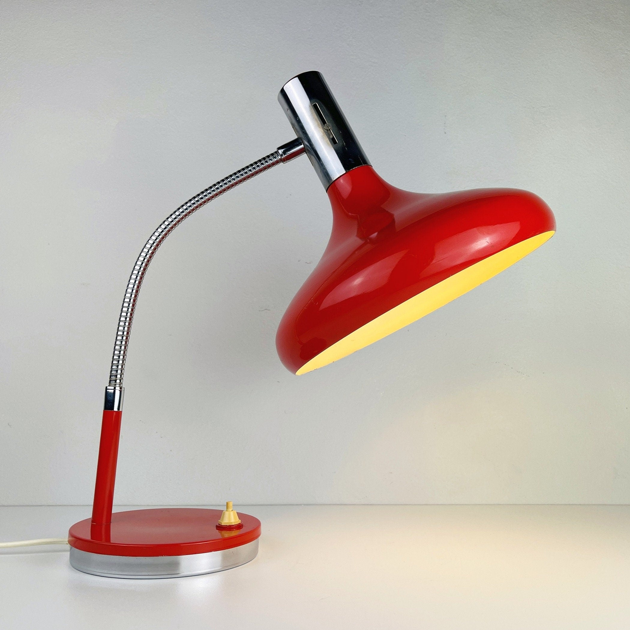 Mid-century red desk lamp Italy 1960s Vintage gooseneck lamp