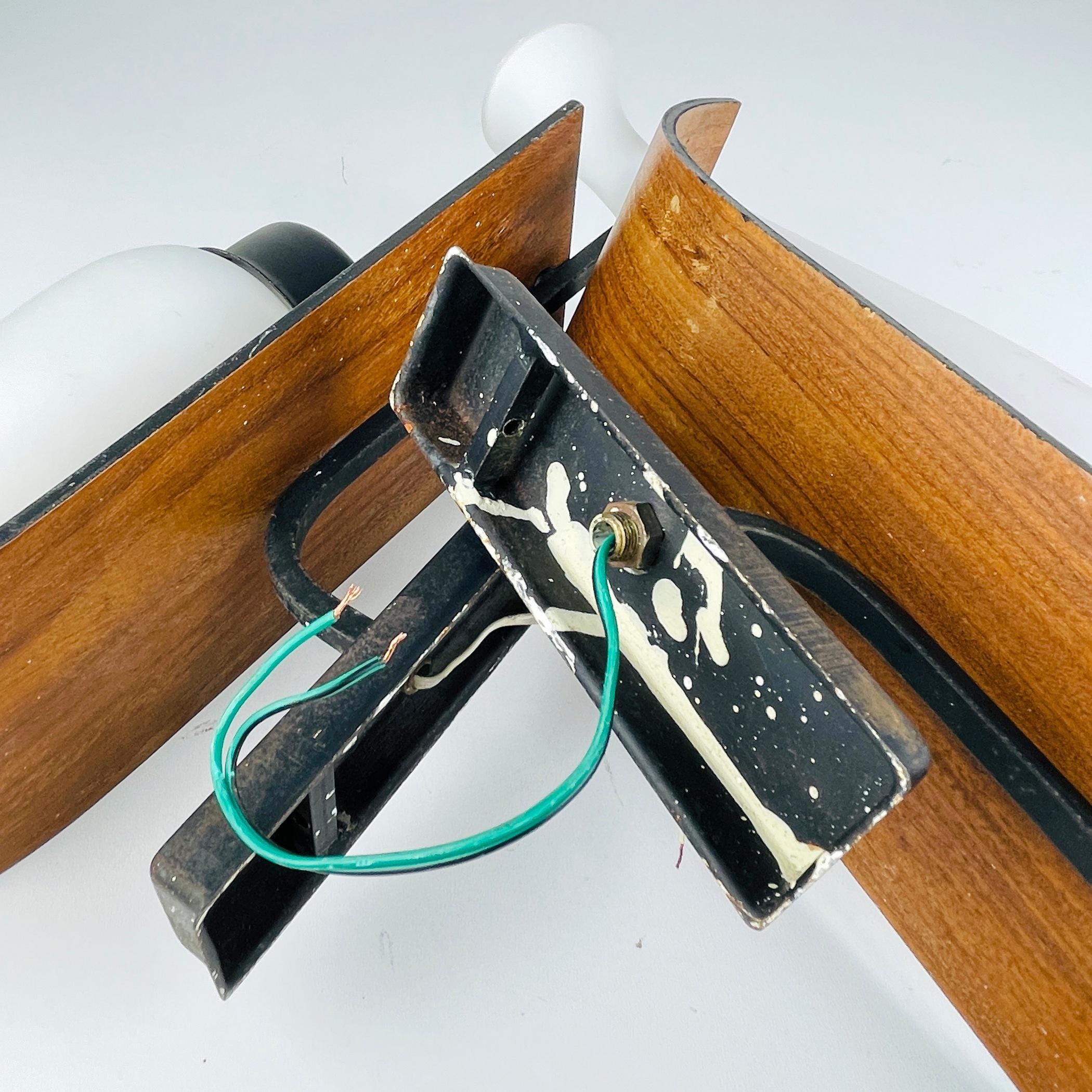 Stilnovo Wall Lamps: Mid-Century Modern Italian Sconces, 1950s, Set of 2