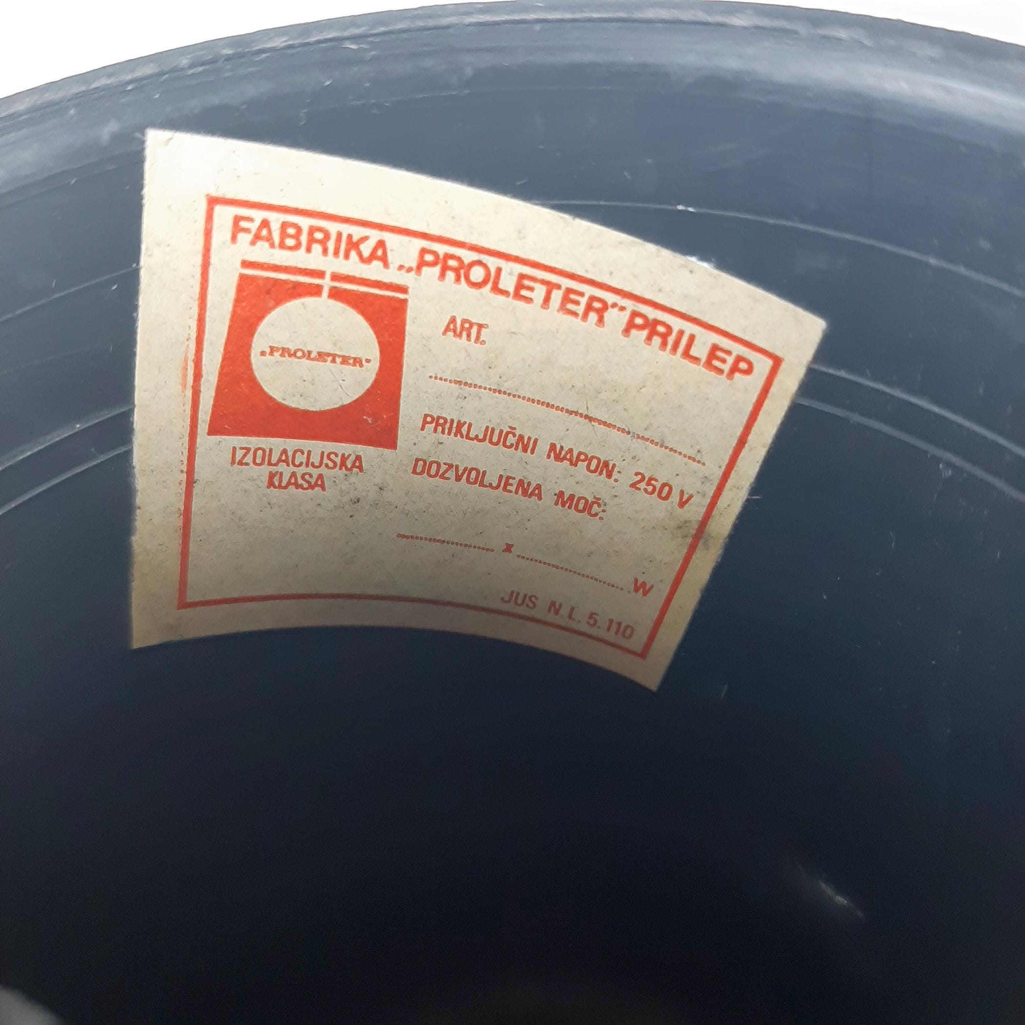 White Glass Pendant Lamp, Yugoslavia 1970s