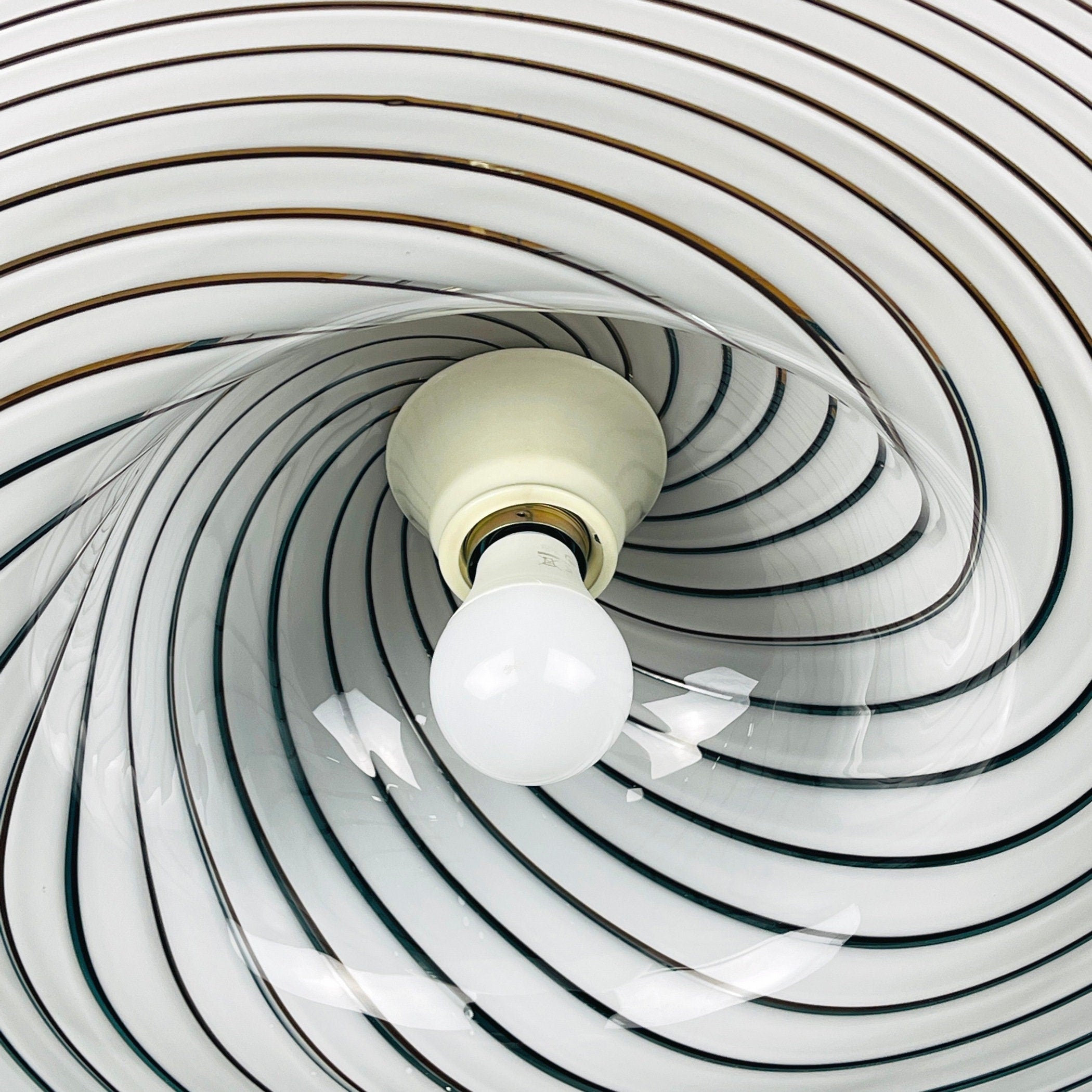 Classic swirl Murano glass pendant lamp Italy 1970s White Mid-century Lighting Vintage chandelier