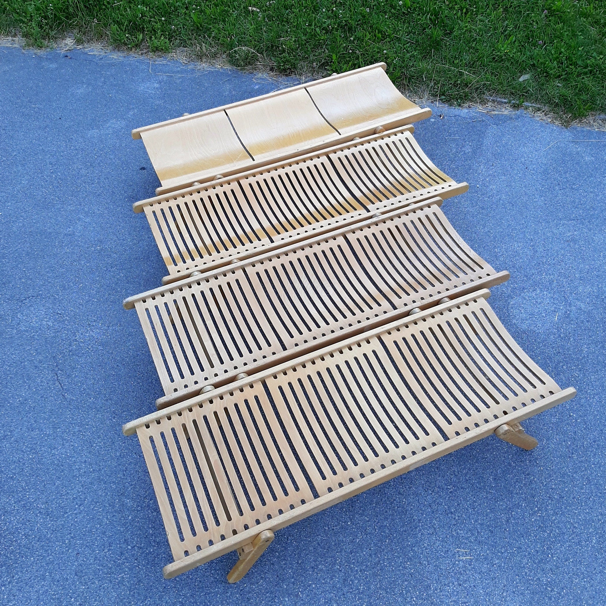 Vintage Rex Kralj Daybed: 1970s Scandinavian Wood Kids Bed