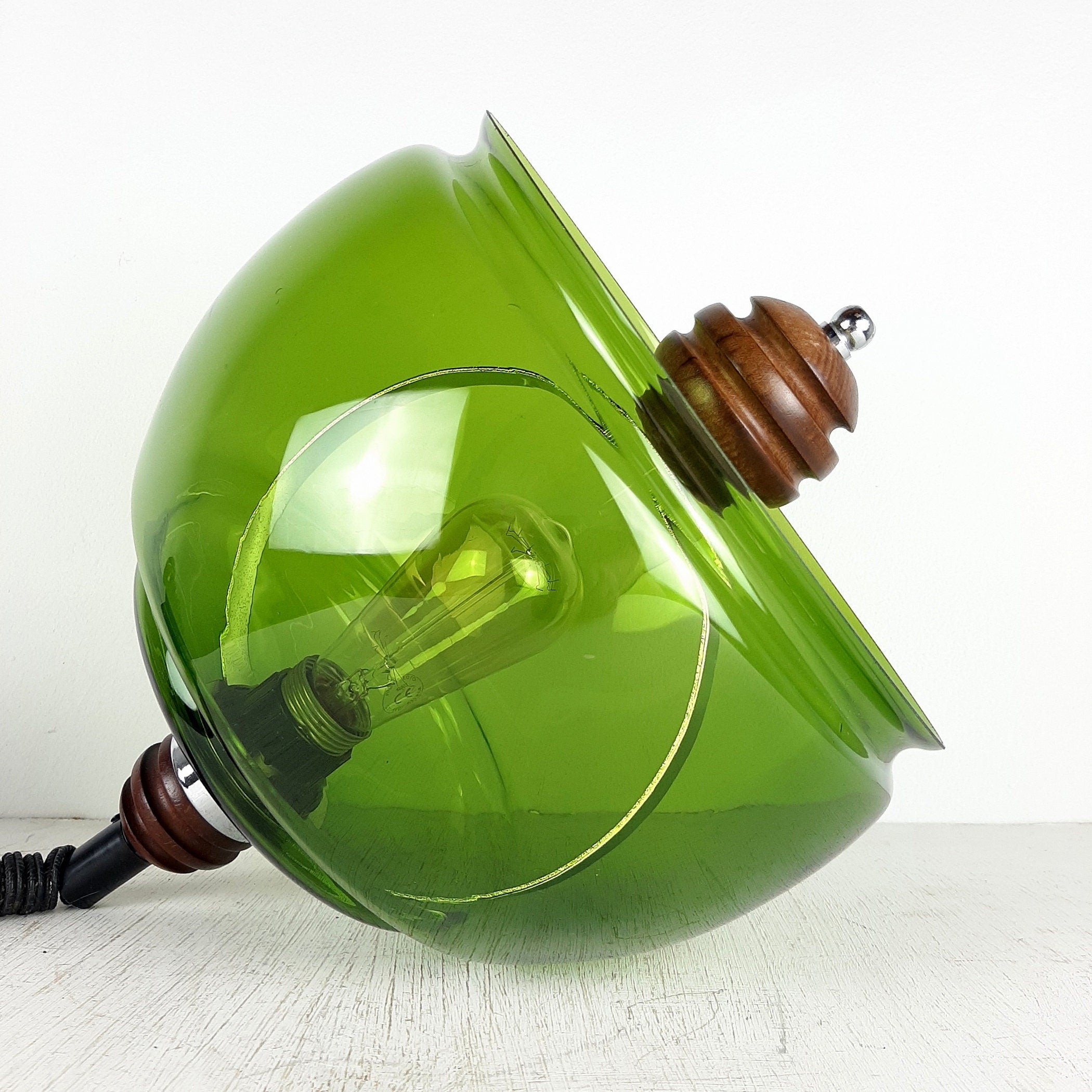 Vintage Green Glass Pendant Lamp: Mid-Century Modern Sijaj Hrastnik, Yugoslavia 1960s