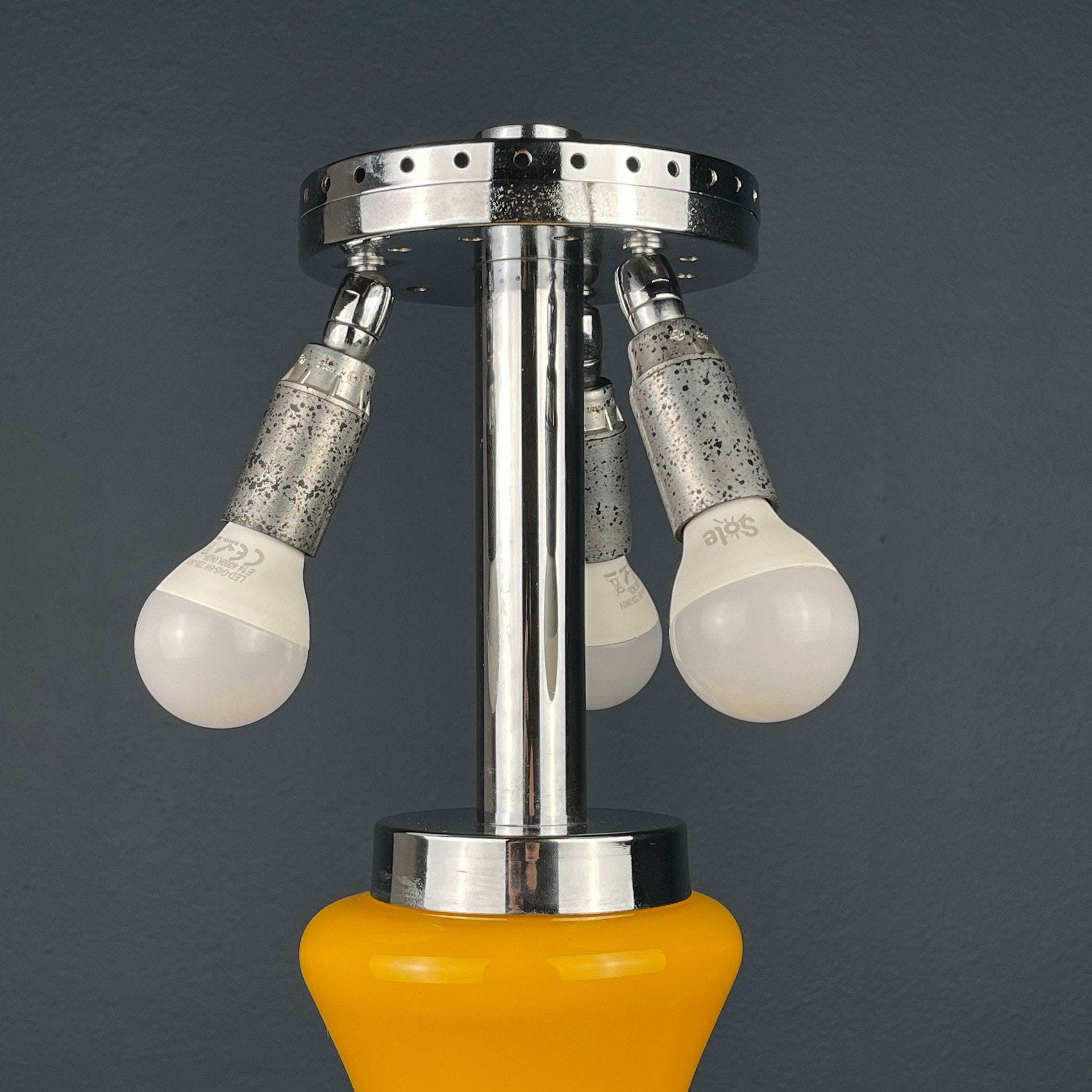 Vintage Mid-Century Modern Table Lamp, Italy 1970s, Space Age, Yellow