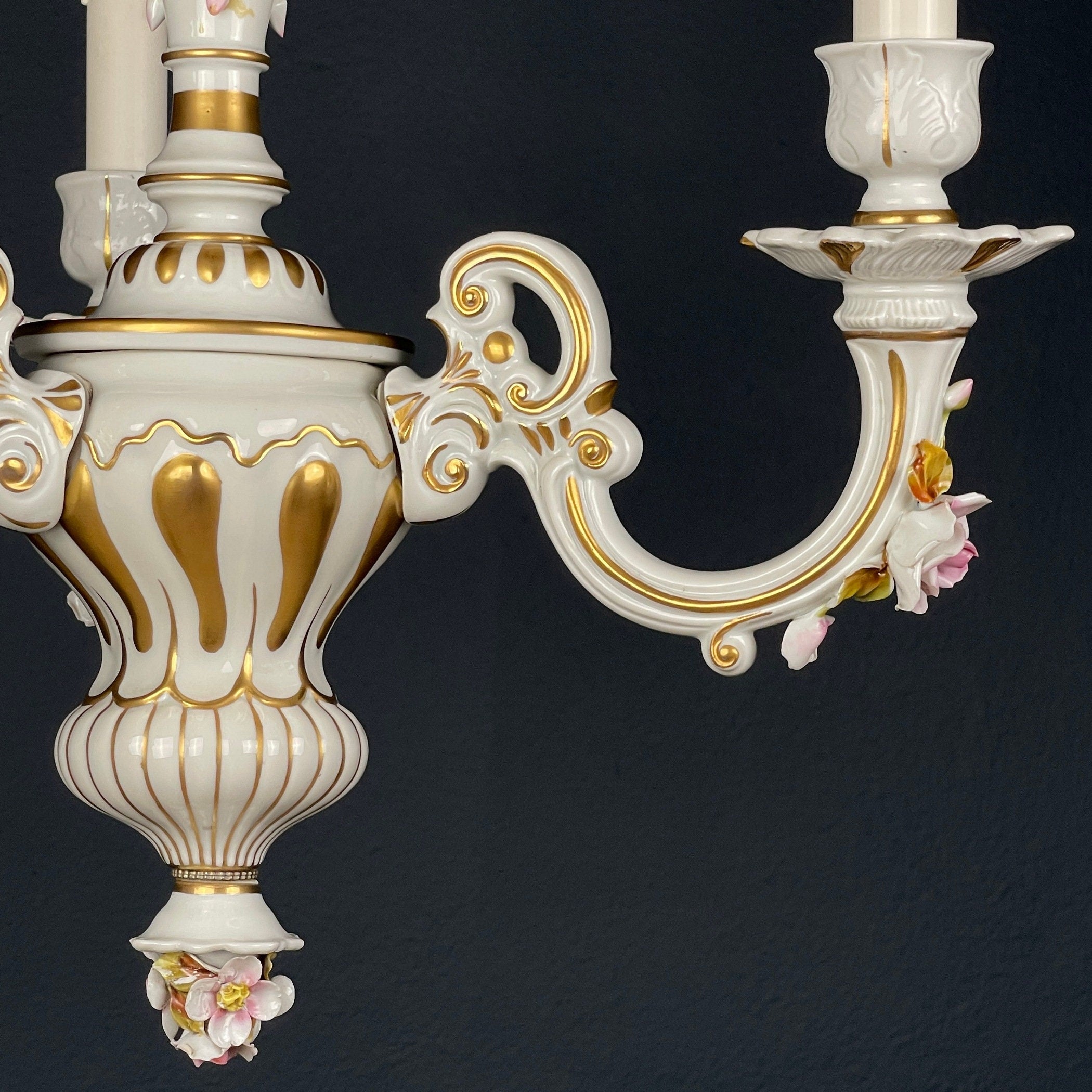 Vintage Capodimonte porcelain chandelier Italy 1940s  3 arm Baroque, Shabby chic design