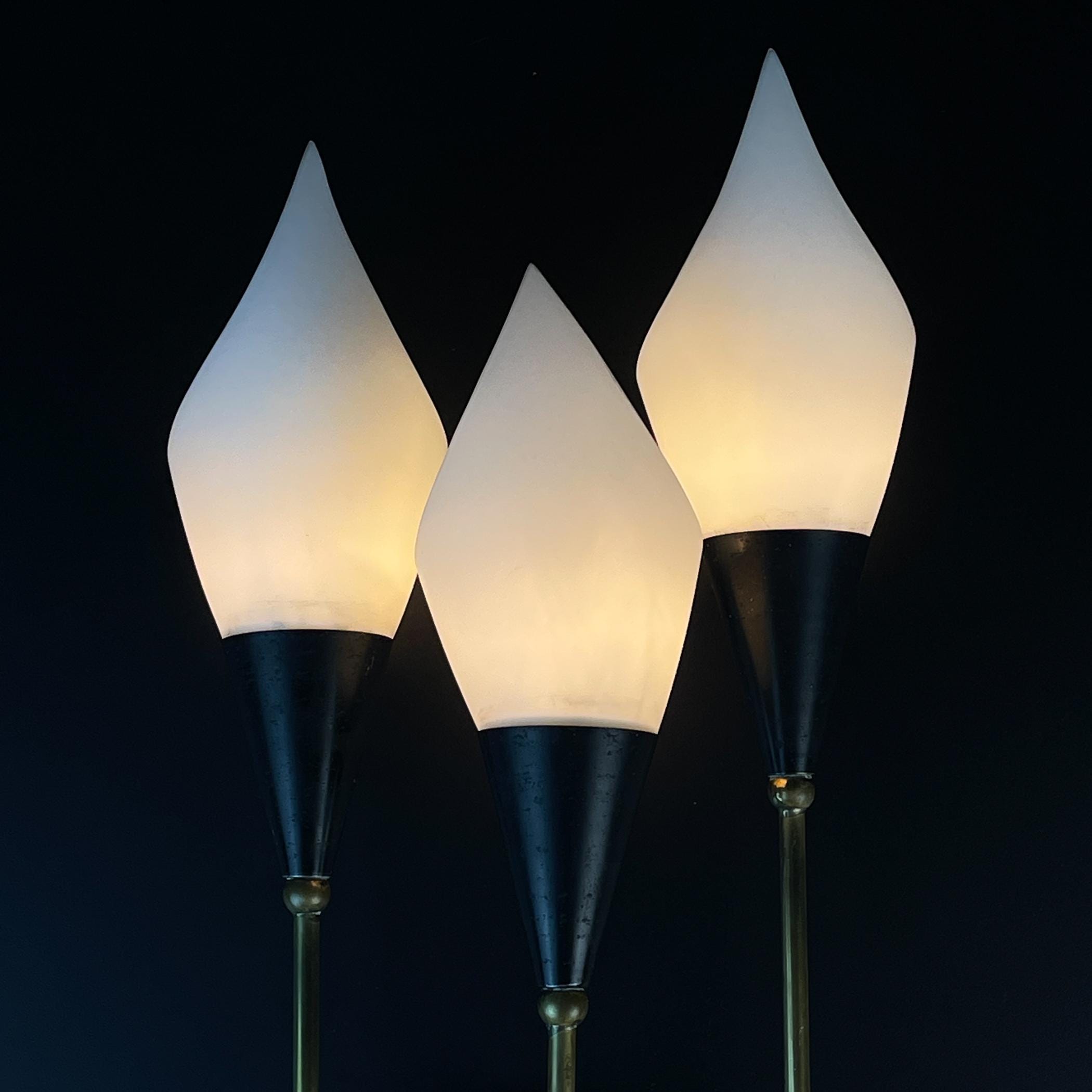 Vintage wall lamp by Stilnovo, Italy, 1950s