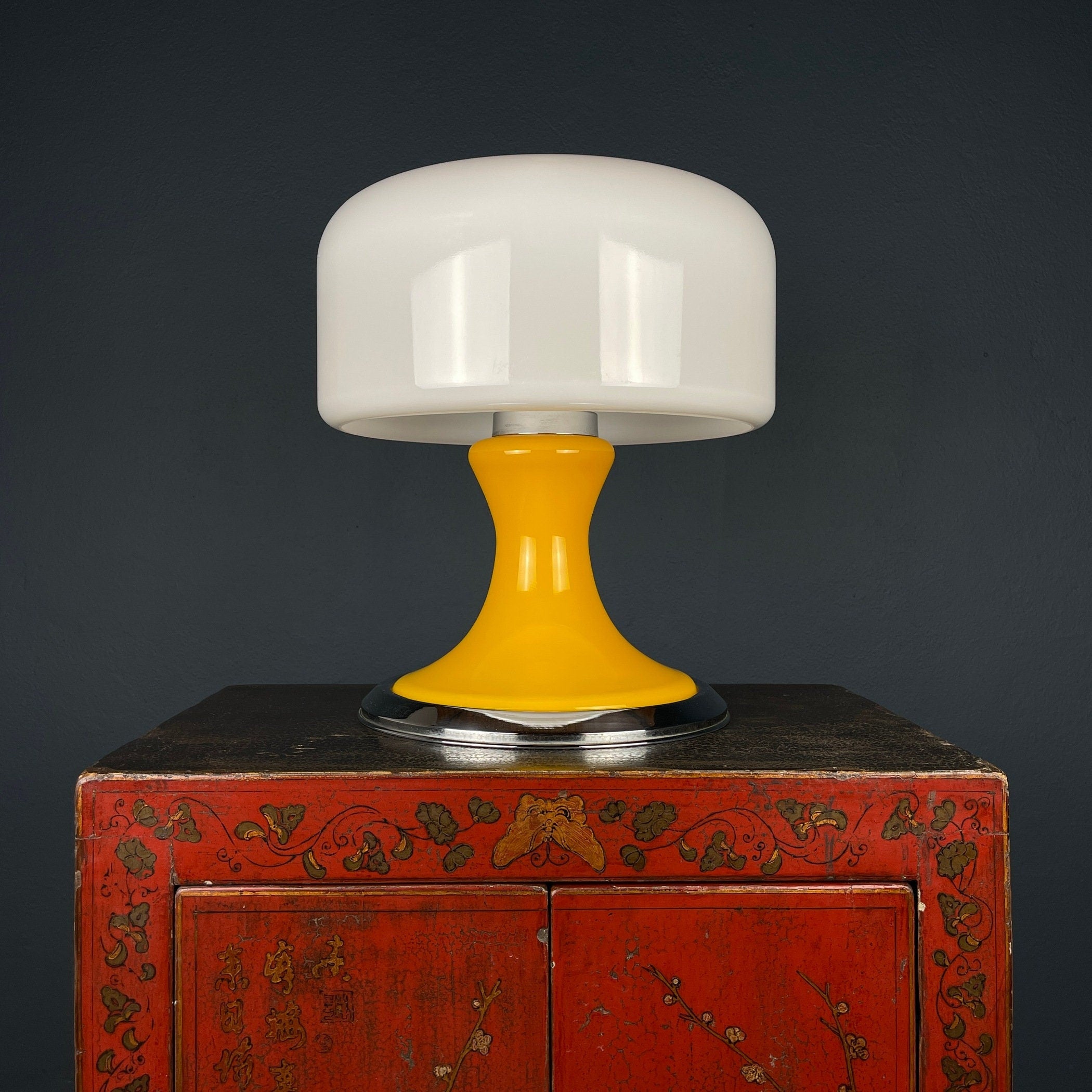 Vintage Mid-Century Modern Table Lamp, Italy 1970s, Space Age, Yellow