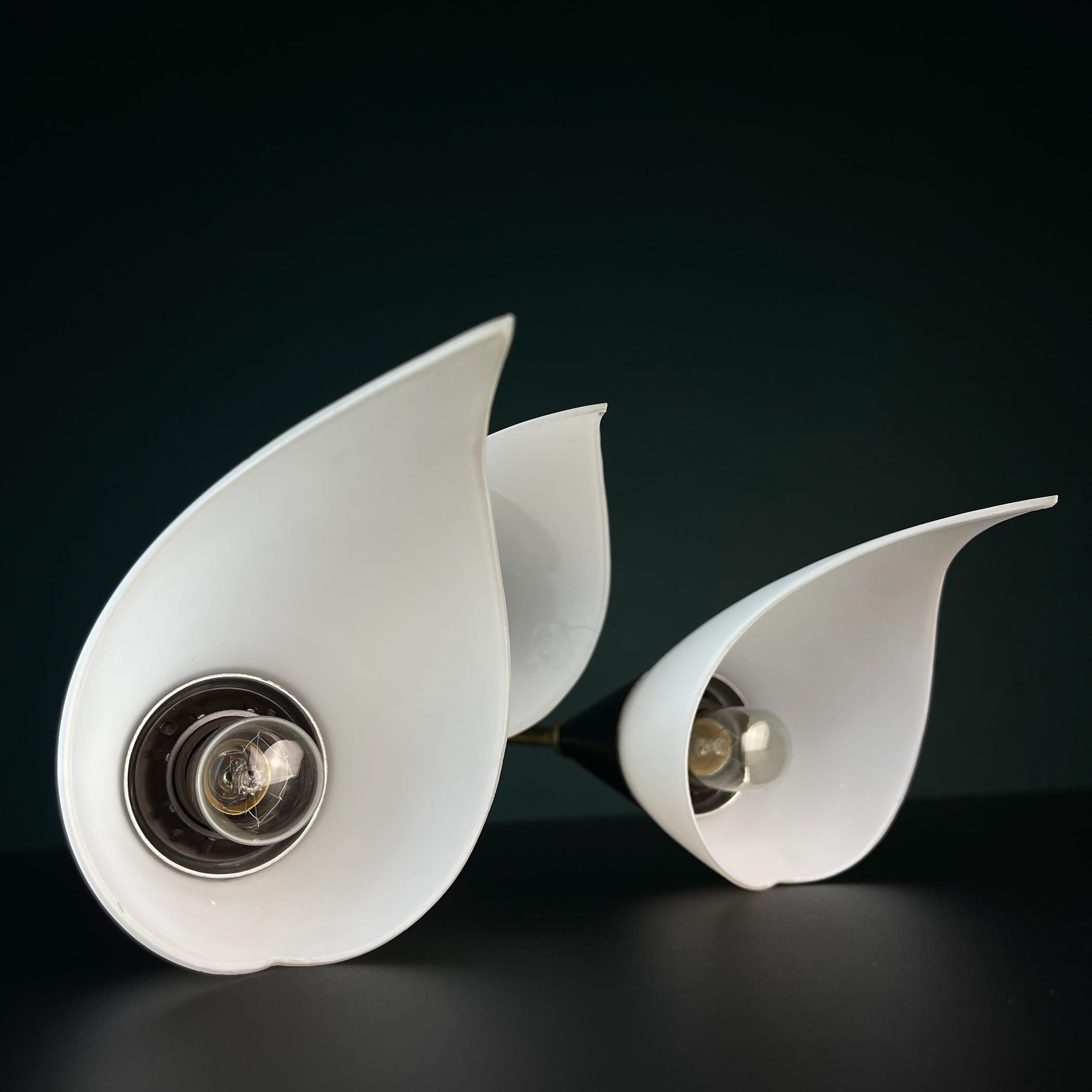 Vintage wall lamp by Stilnovo, Italy, 1950s