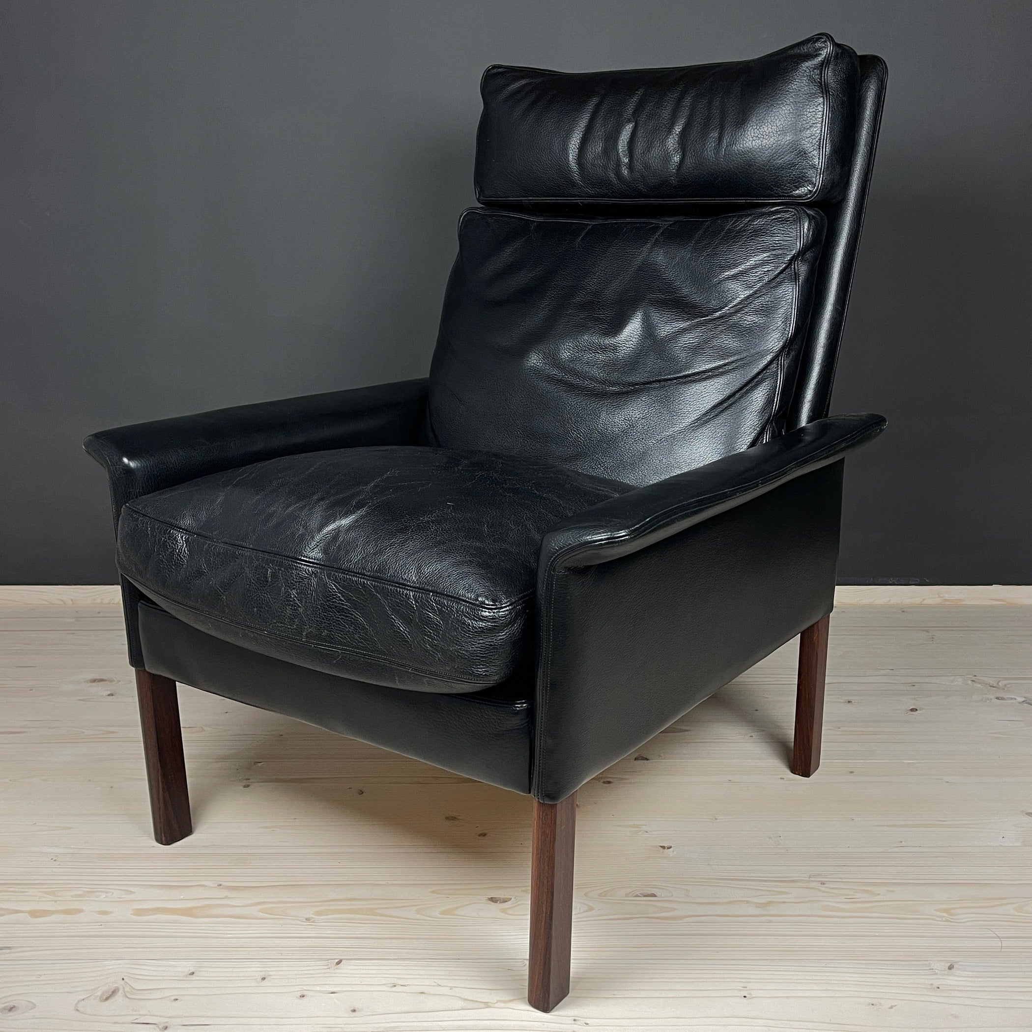 Set of Lounge Chair & Ottoman Mod. 500 attributed to Hans Olsen for Vatne Møbler, Denmark, 1960s