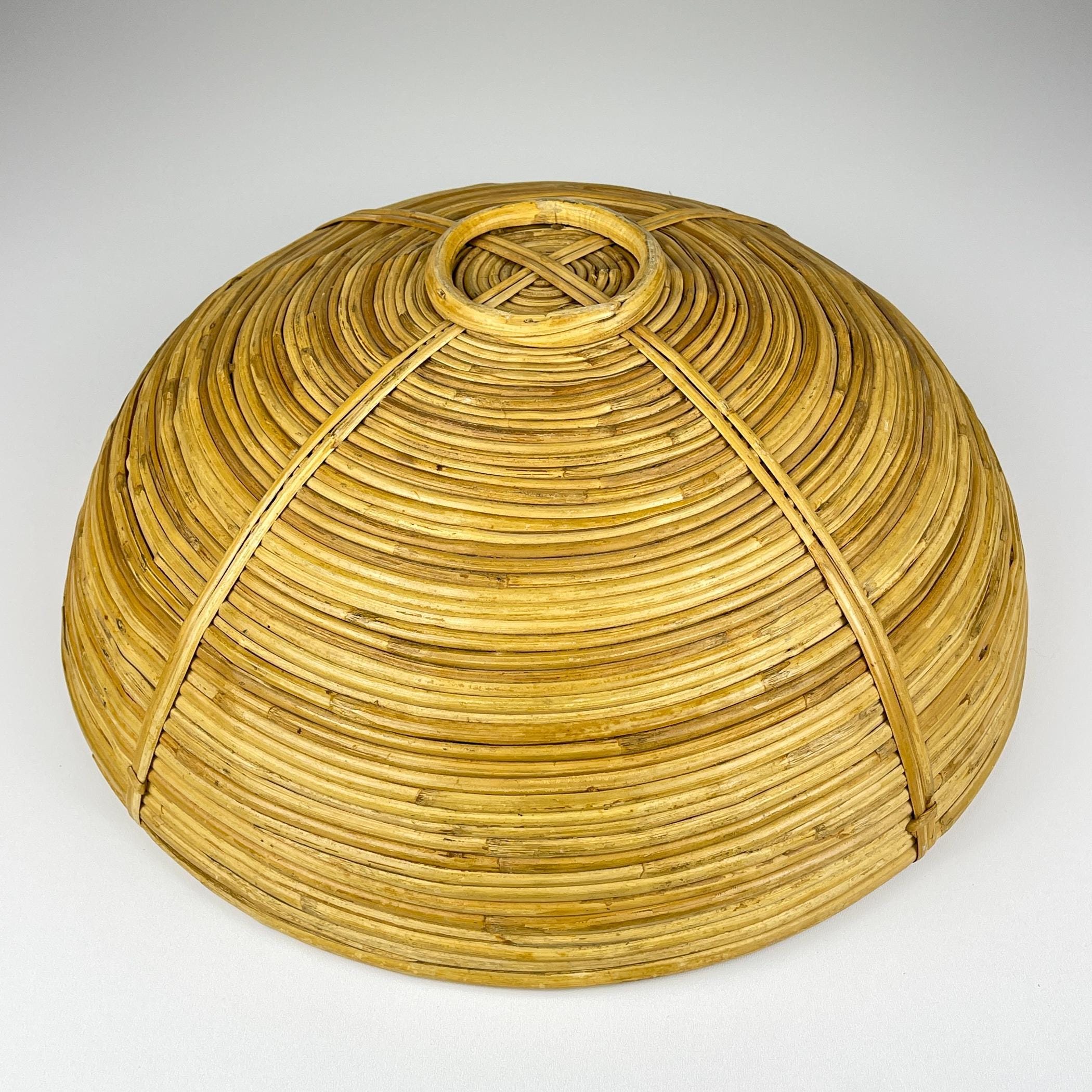 Large rattan bowl for fruits, Italy 1970s, Style Gabriella Crespi, Vintage home decor
