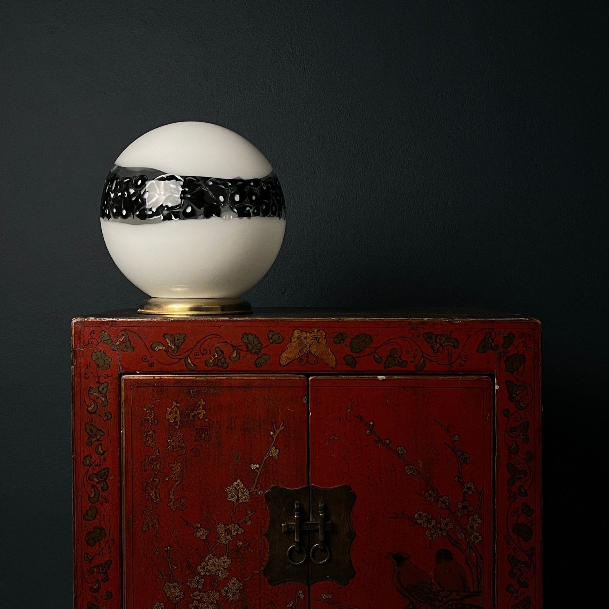 Mid-Century Modern Murano Glass Table Lamp: Italian 1970s Lighting