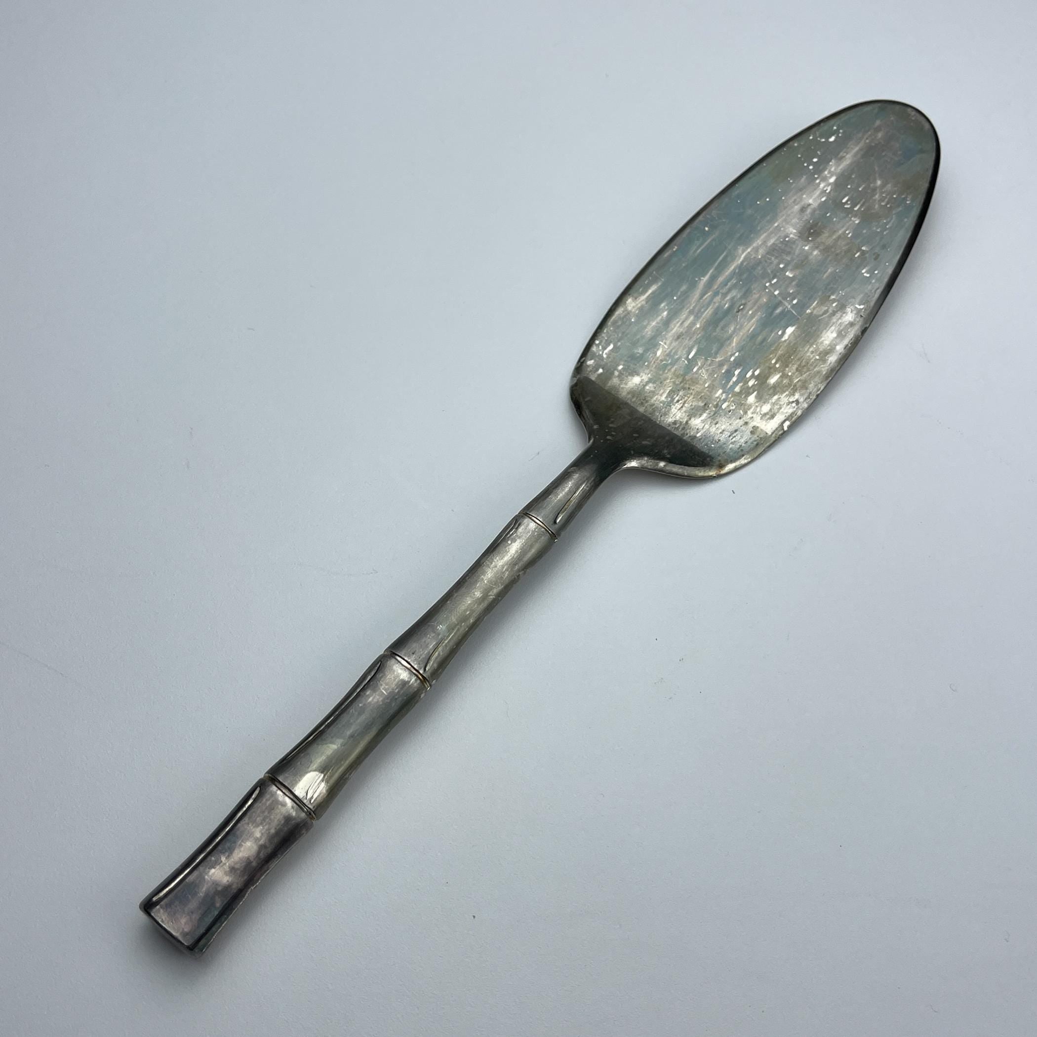 Vintage silver plated cake spatula with a bamboo-shaped handle, Italy 1950s