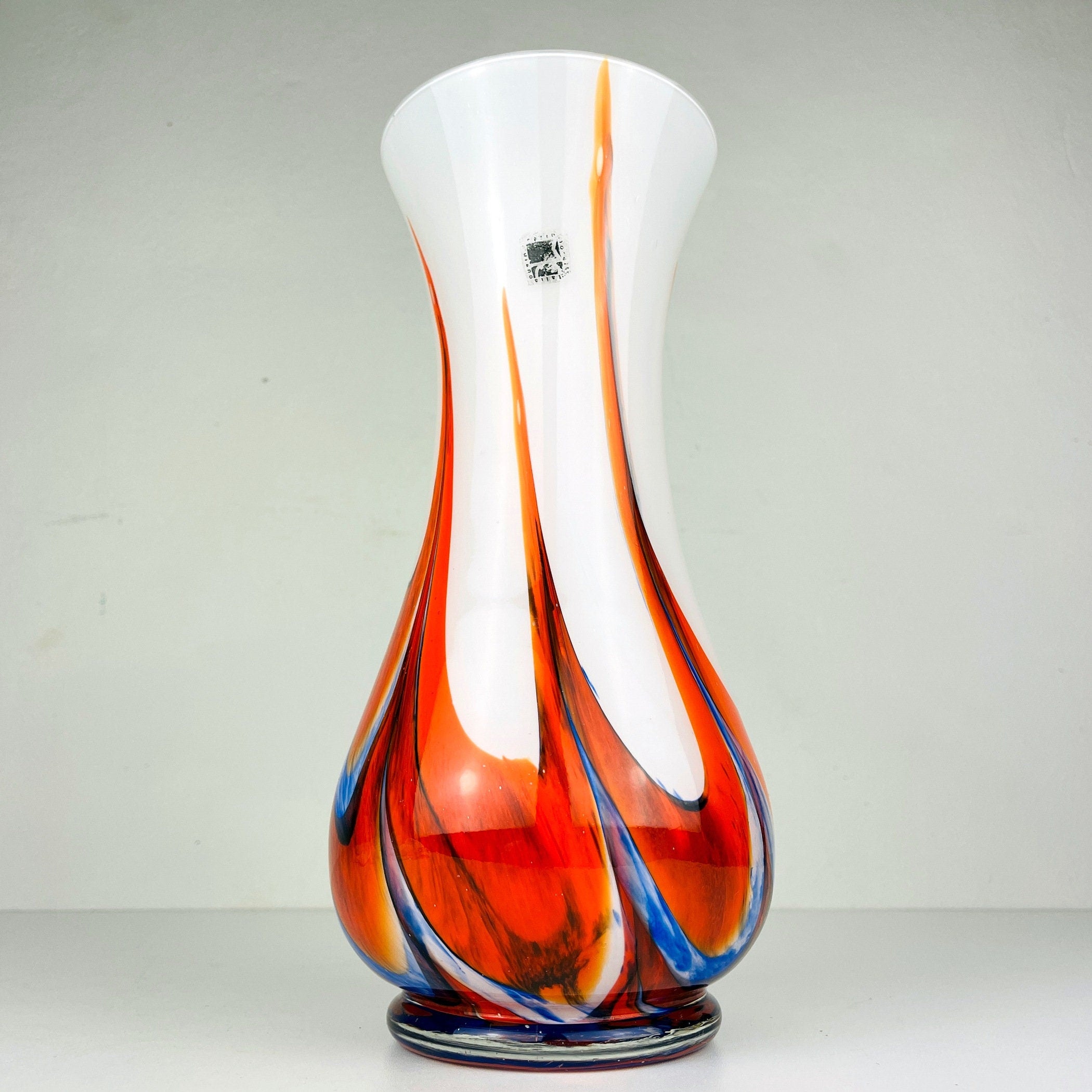 Carlo Moretti Murano Glass Vase: Hand-Cut Italian Art, 1970s