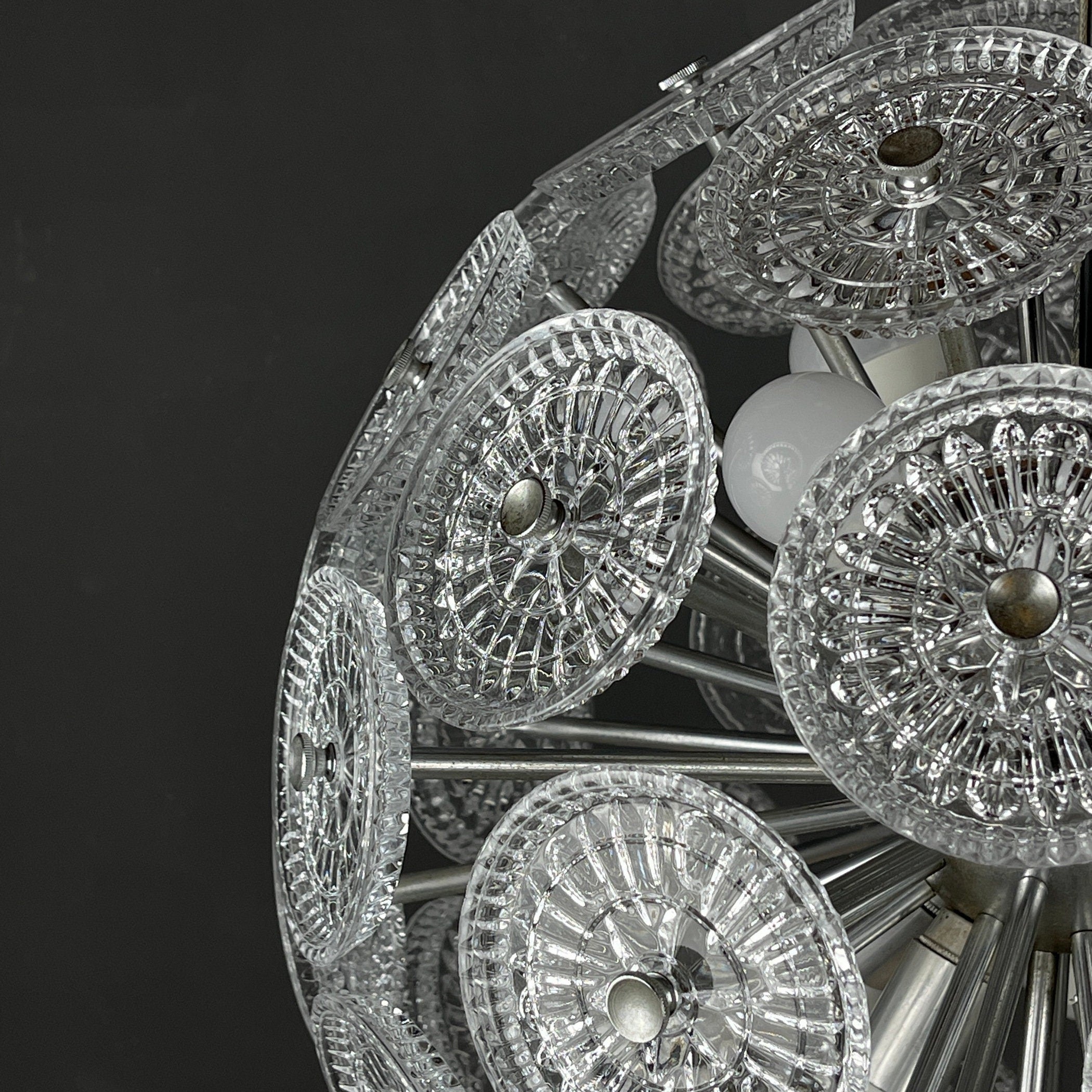 Vintage crystal chandelier Sputnik Dandelion Italy 1960s mid-century modern italian lighting