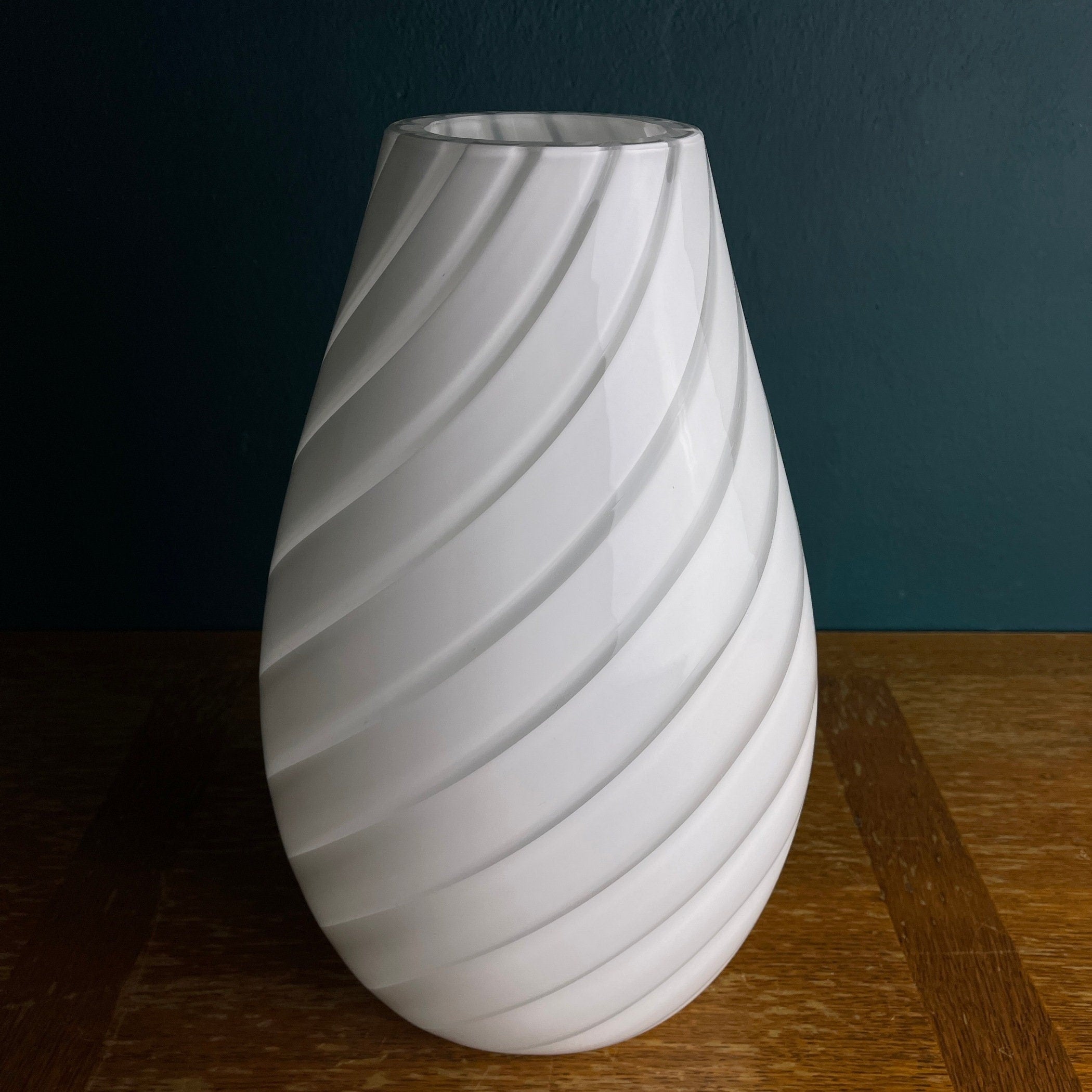 Vintage White Swirl Murano Glass Vase - 1980s Italian Art Decor