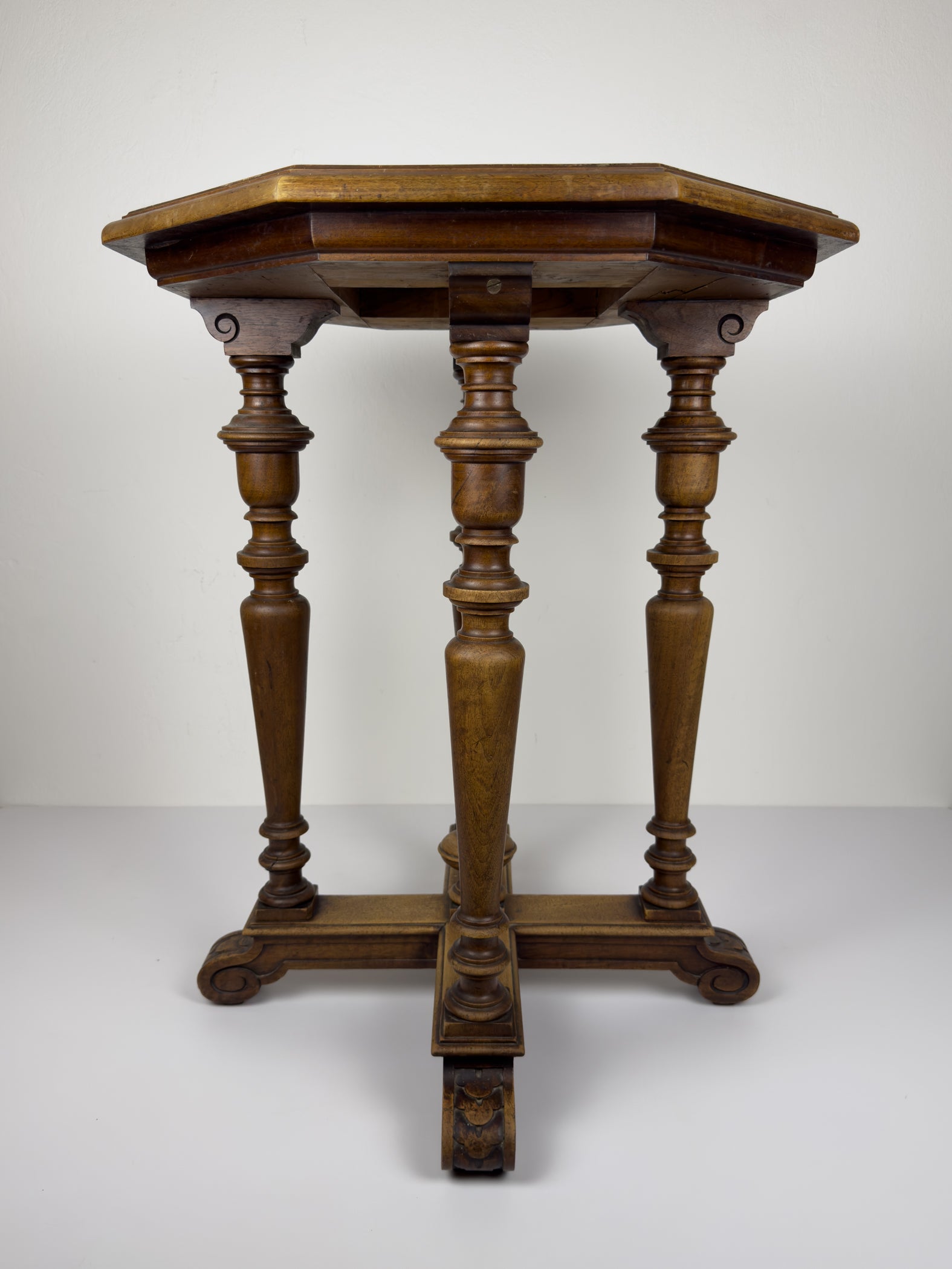 Vintage wooden side table, Italy 1950s