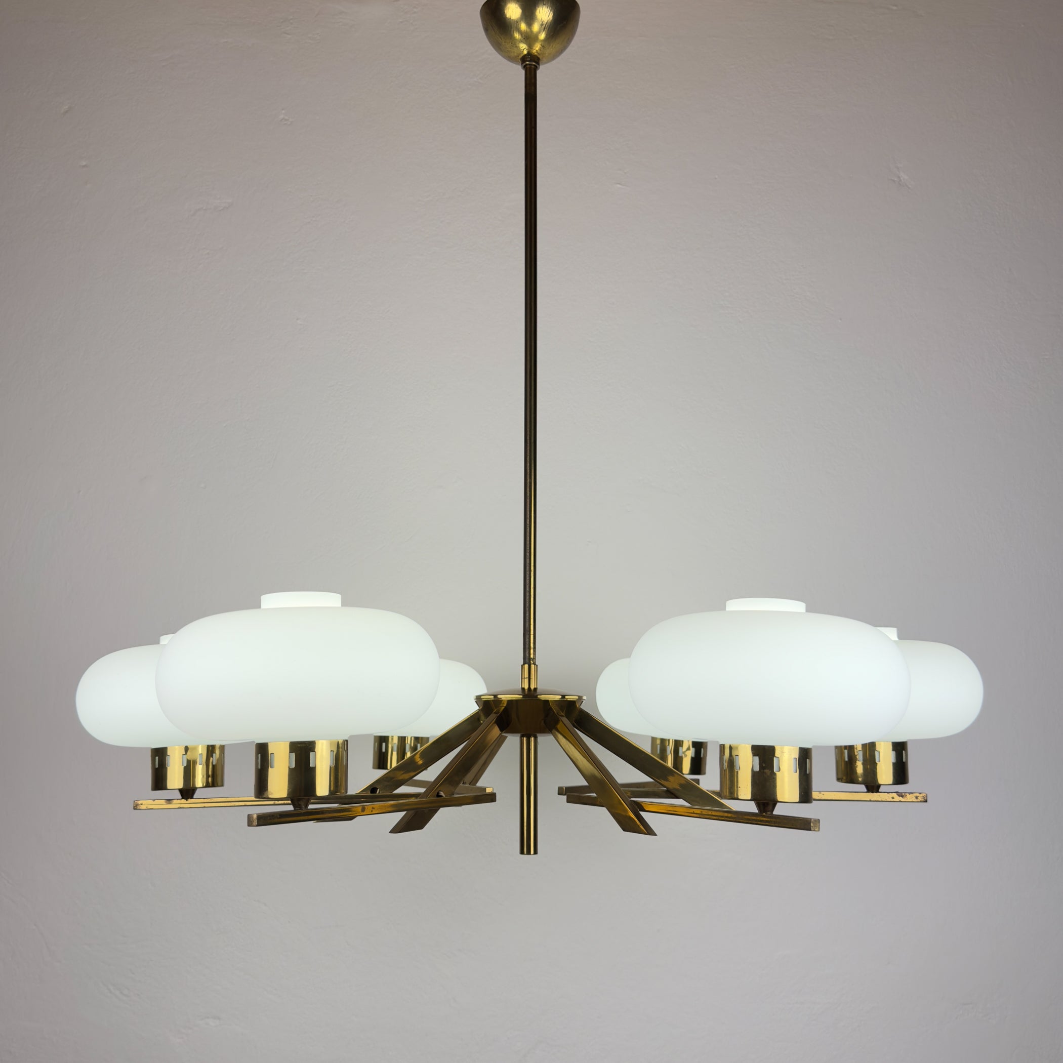 Mid-Century Stilnovo Chandelier with Brass and Opaline Glass, Italy 1970s