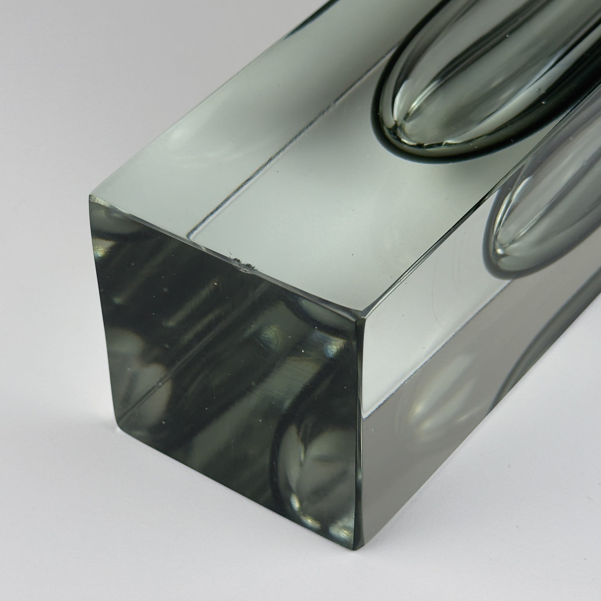 Sommerso gray Murano glass vase, style Flavio Poli, Italy 1970s
