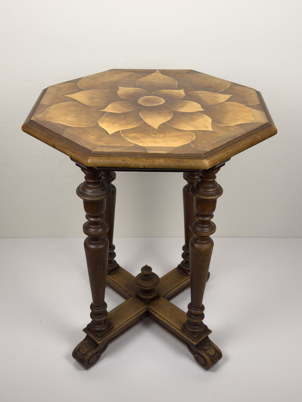 Vintage wooden side table, Italy 1950s