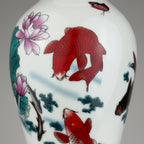Vintage Chinese Export Porcelain Vase, Chine, 20th century