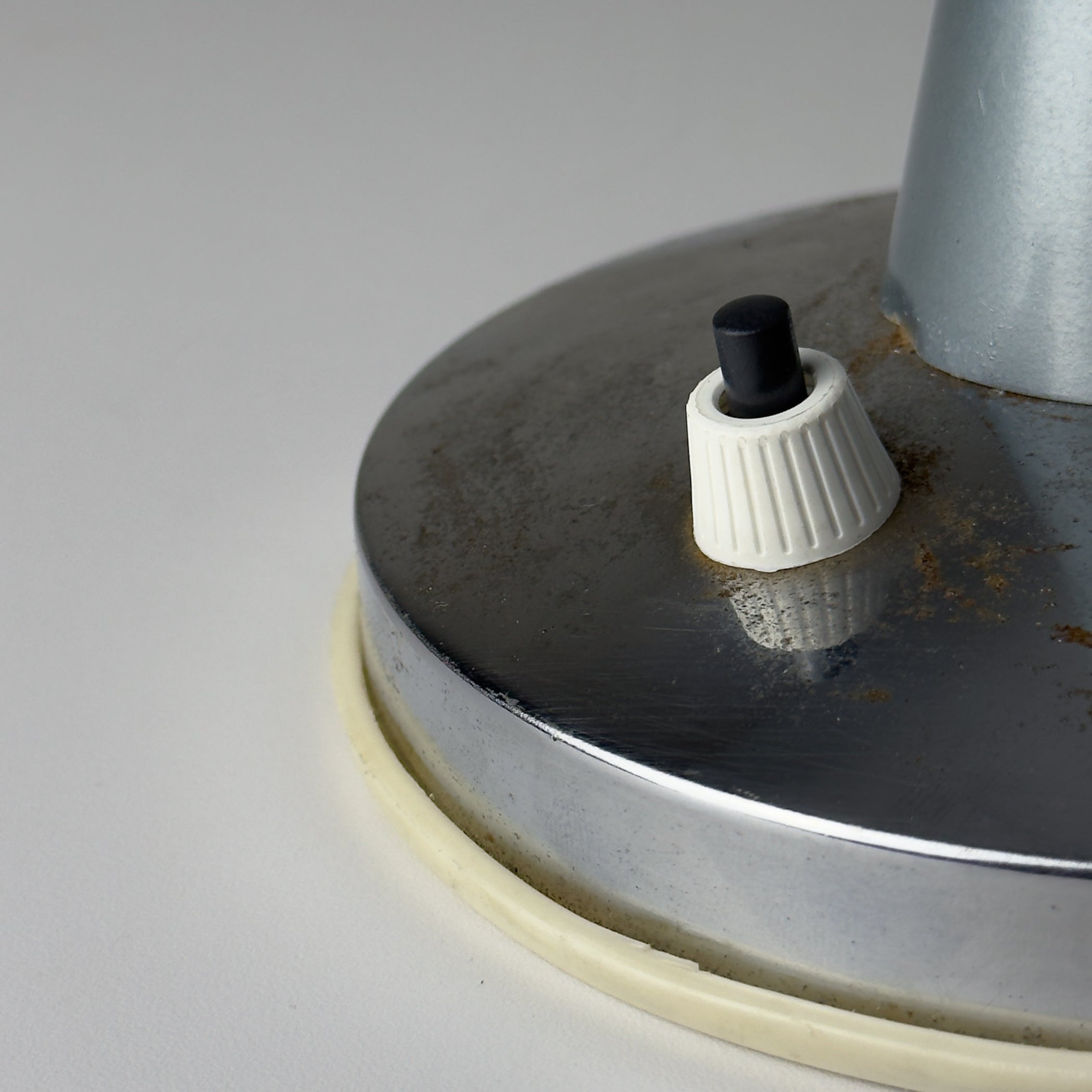 Grey industrial metal desk lamp Italy, 1960s