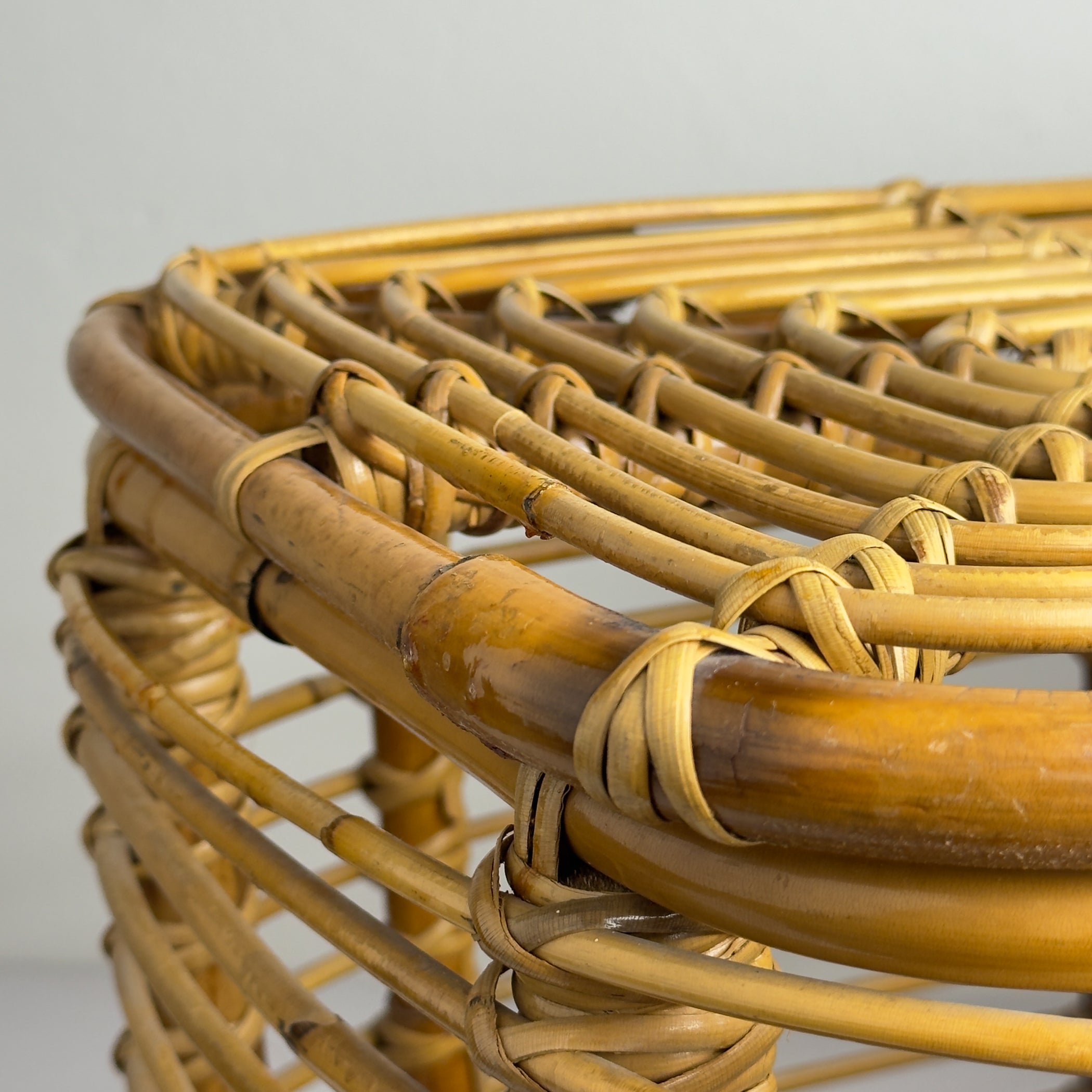 Vintage rattan basket, Italy 1960s