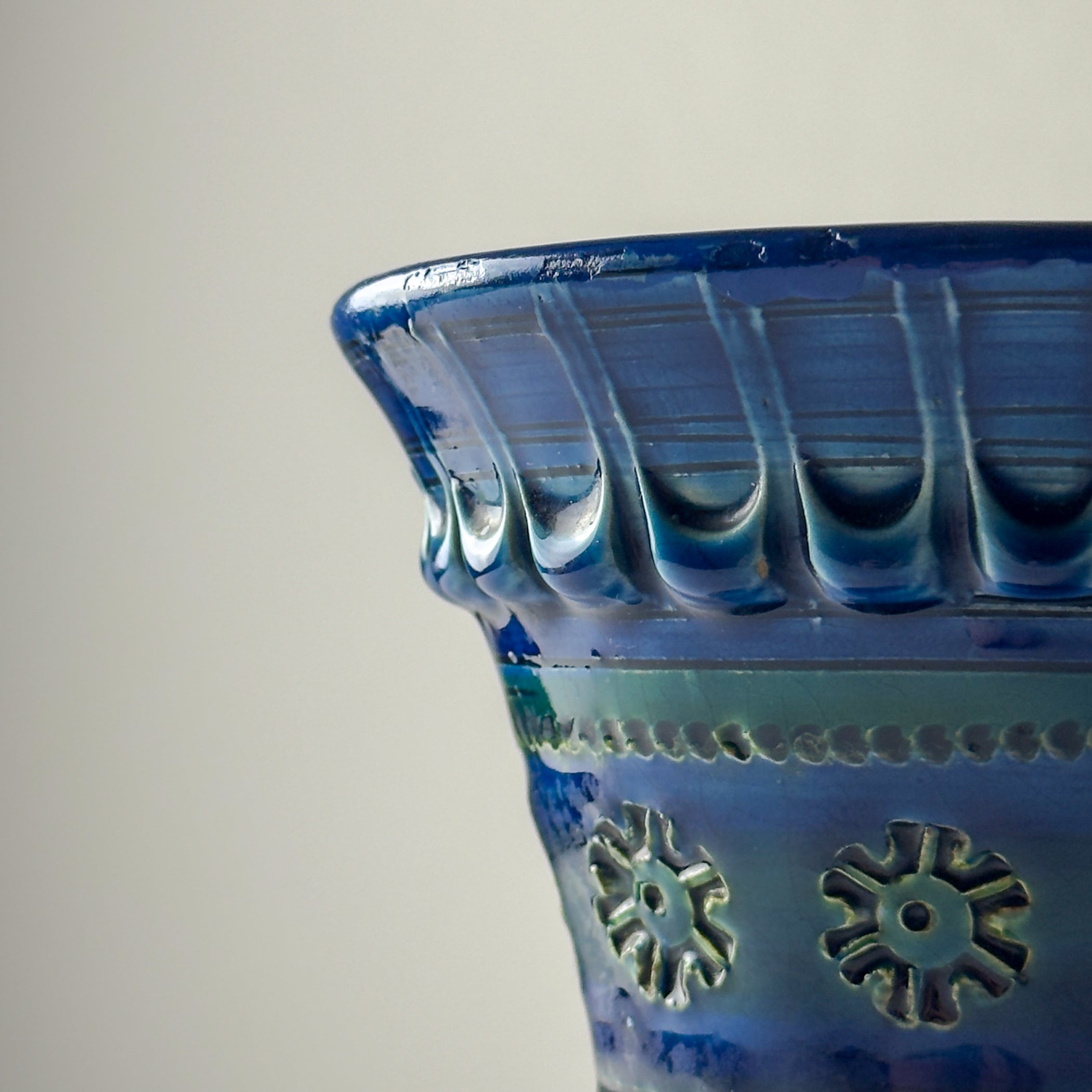 Vintage ceramic vase Rimini Blue, design Aldo Londi, Bitossi Italy 1970s