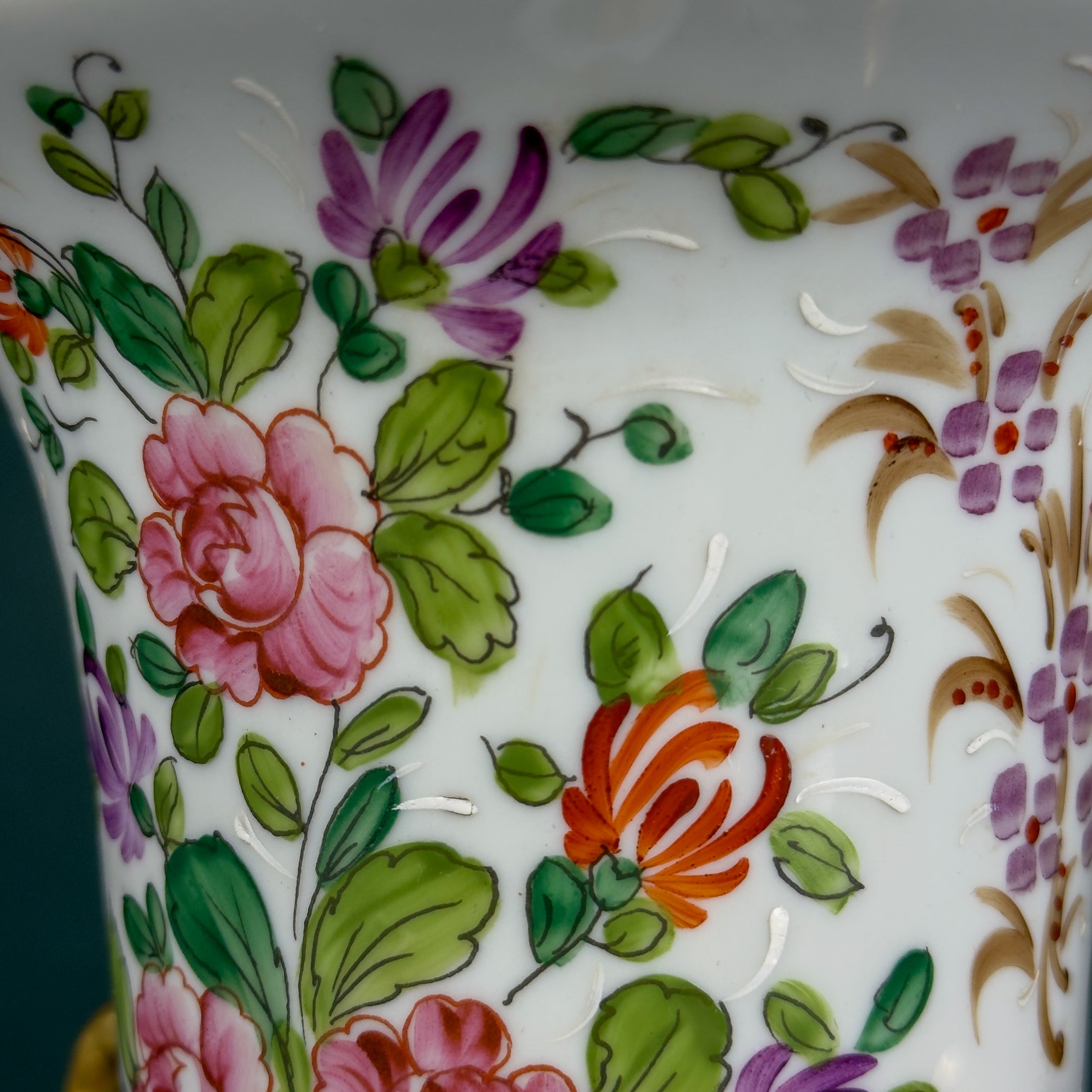 Vintage porcelain vase in the style of "Old Paris", China, Mid-20th Century