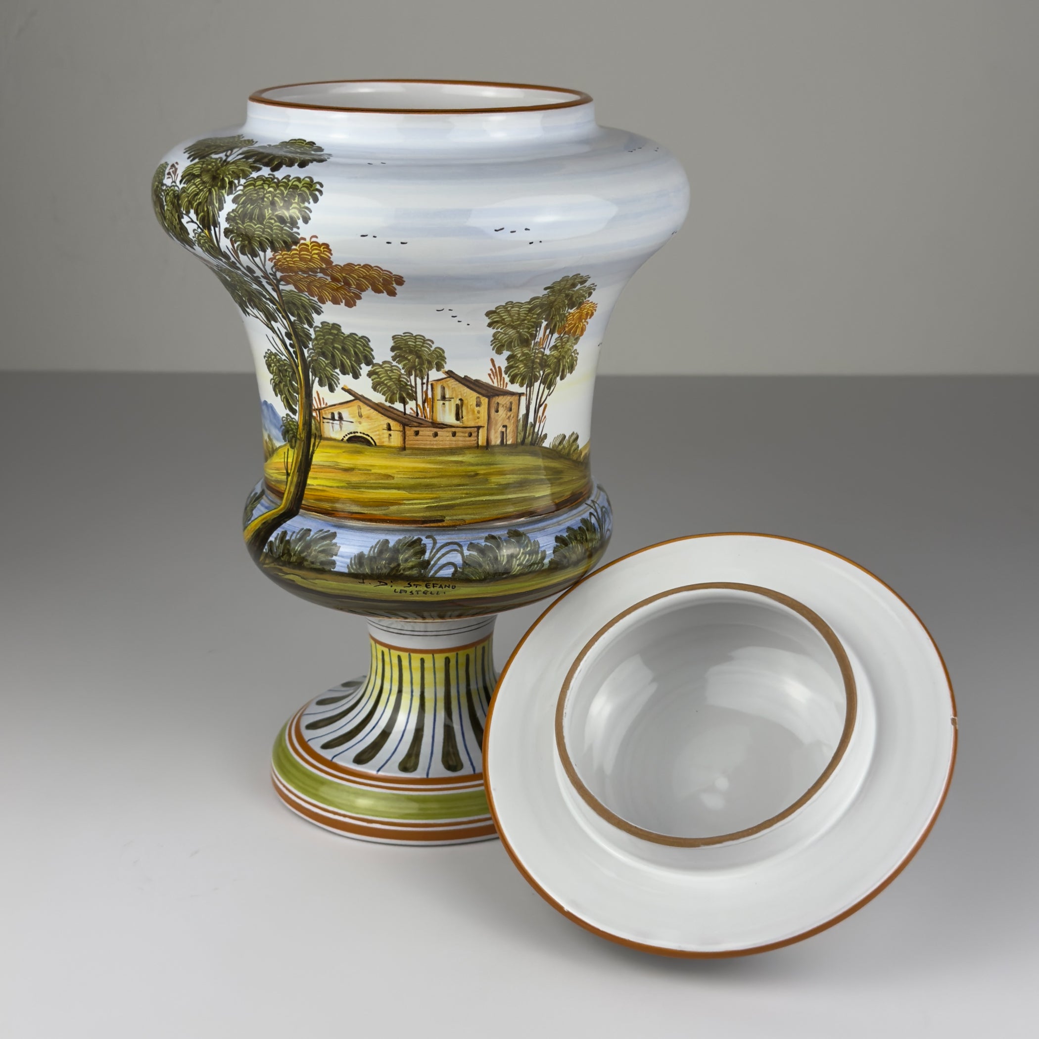 Vintage vase with lid by Lorenzo Di Stefano, Italy, late 20th Century