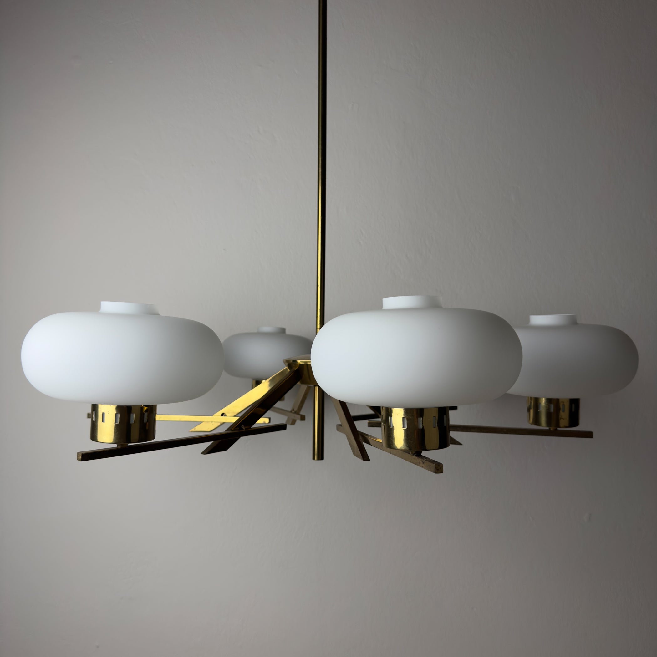 Mid-Century Stilnovo Chandelier with Brass and Opaline Glass, Italy 1970s