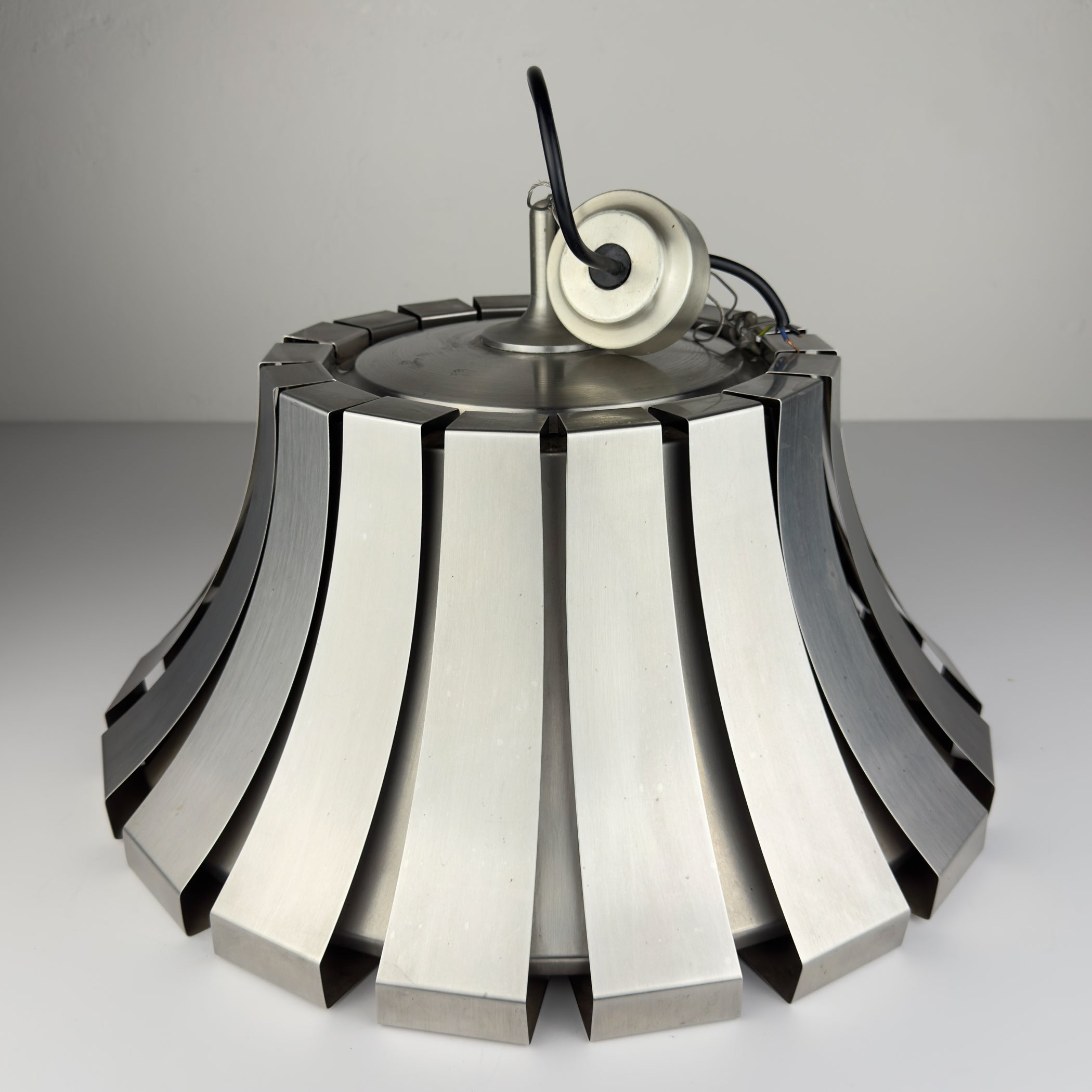 Vintage metal pendant lamp by Elio Martinelli for Martinelli Luce, Italy 1960s