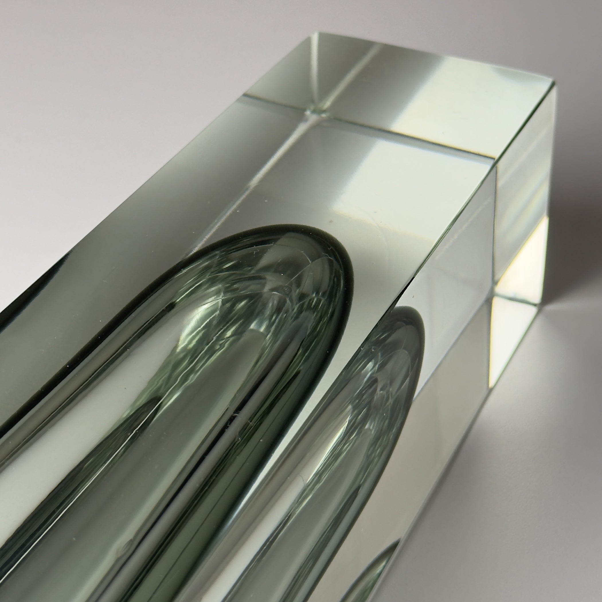 Sommerso gray Murano glass vase, style Flavio Poli, Italy 1970s