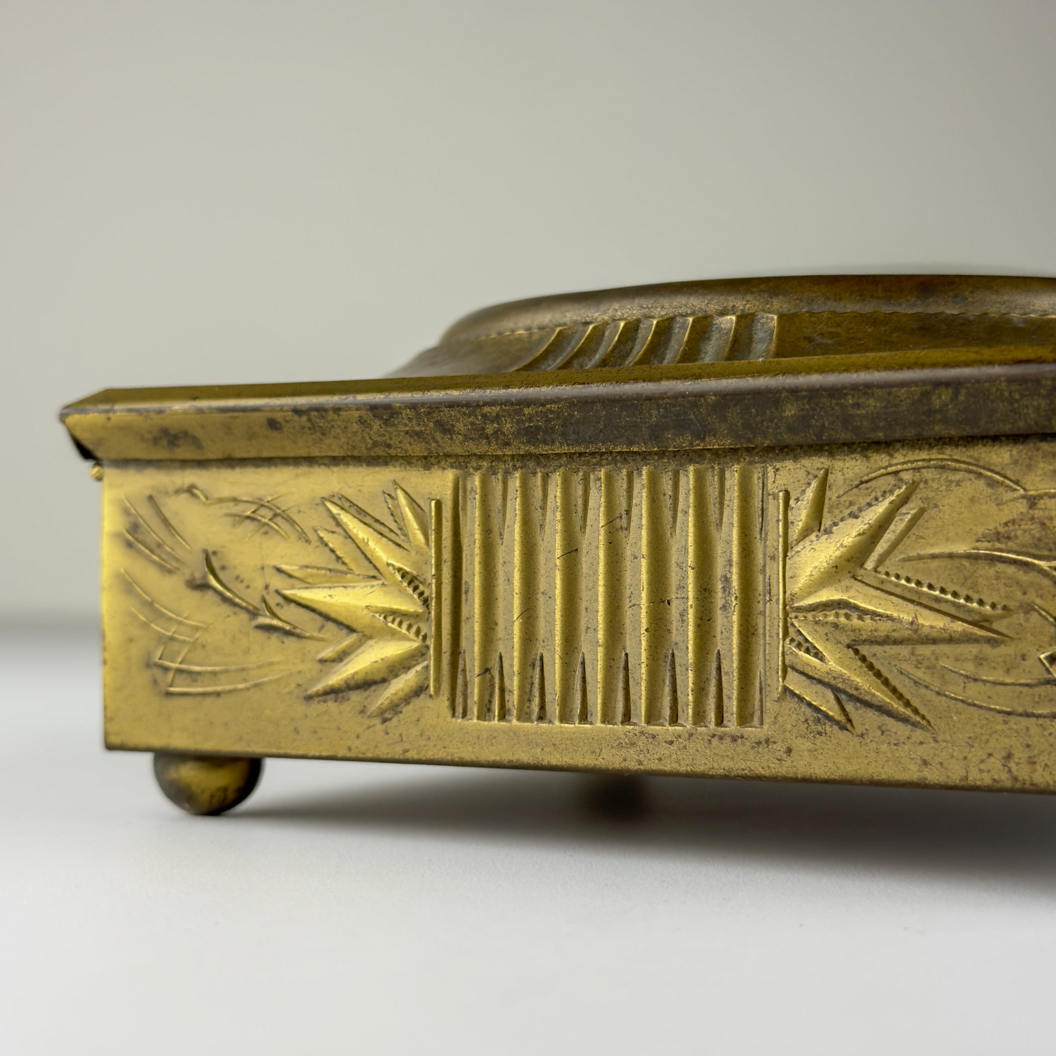 Vintage jewelry box by Dralle, Germany 1930s