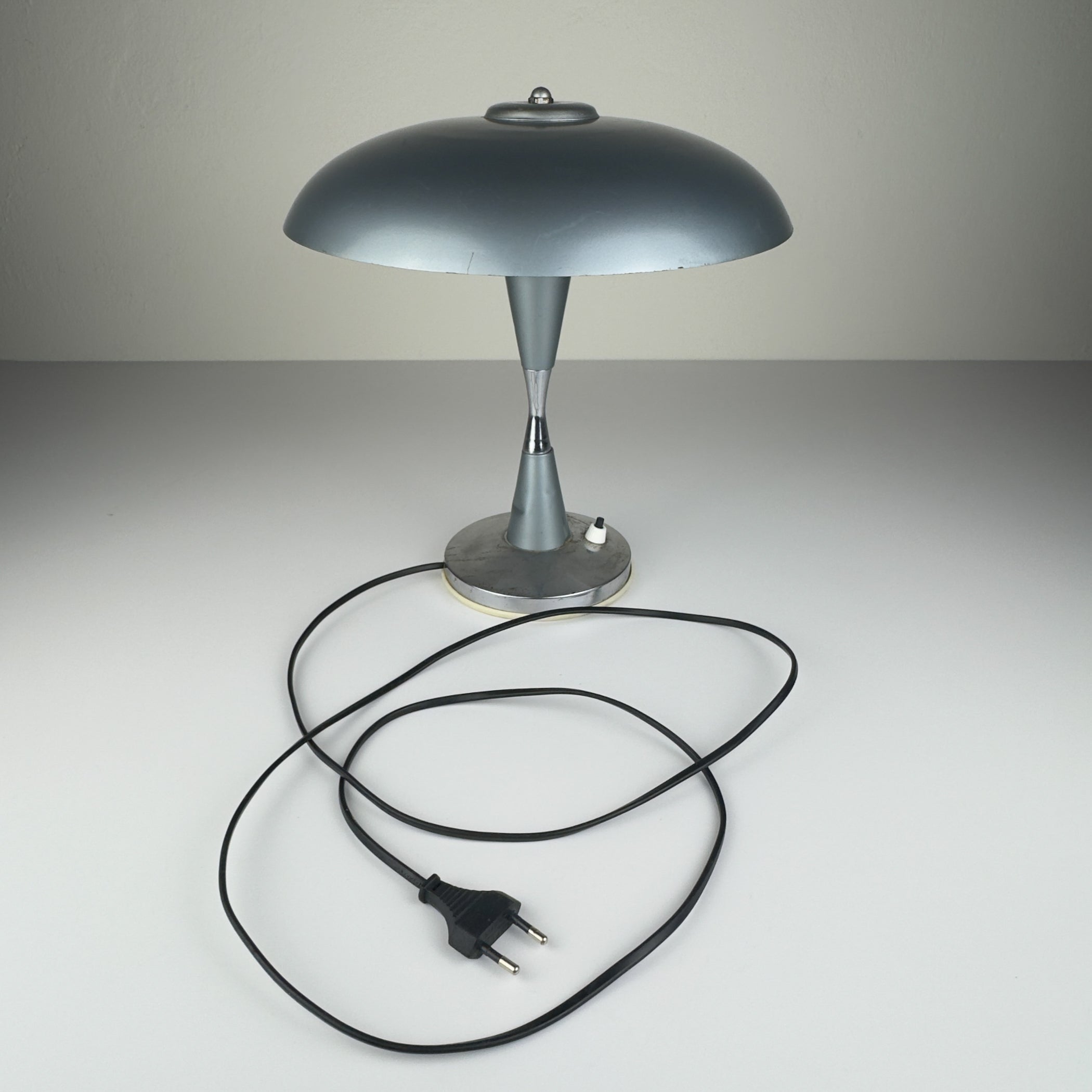 Grey industrial metal desk lamp Italy, 1960s