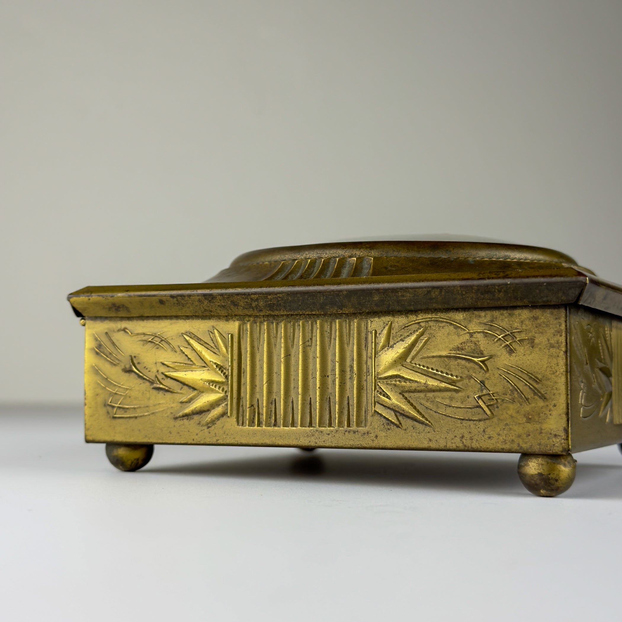 Vintage jewelry box by Dralle, Germany 1930s