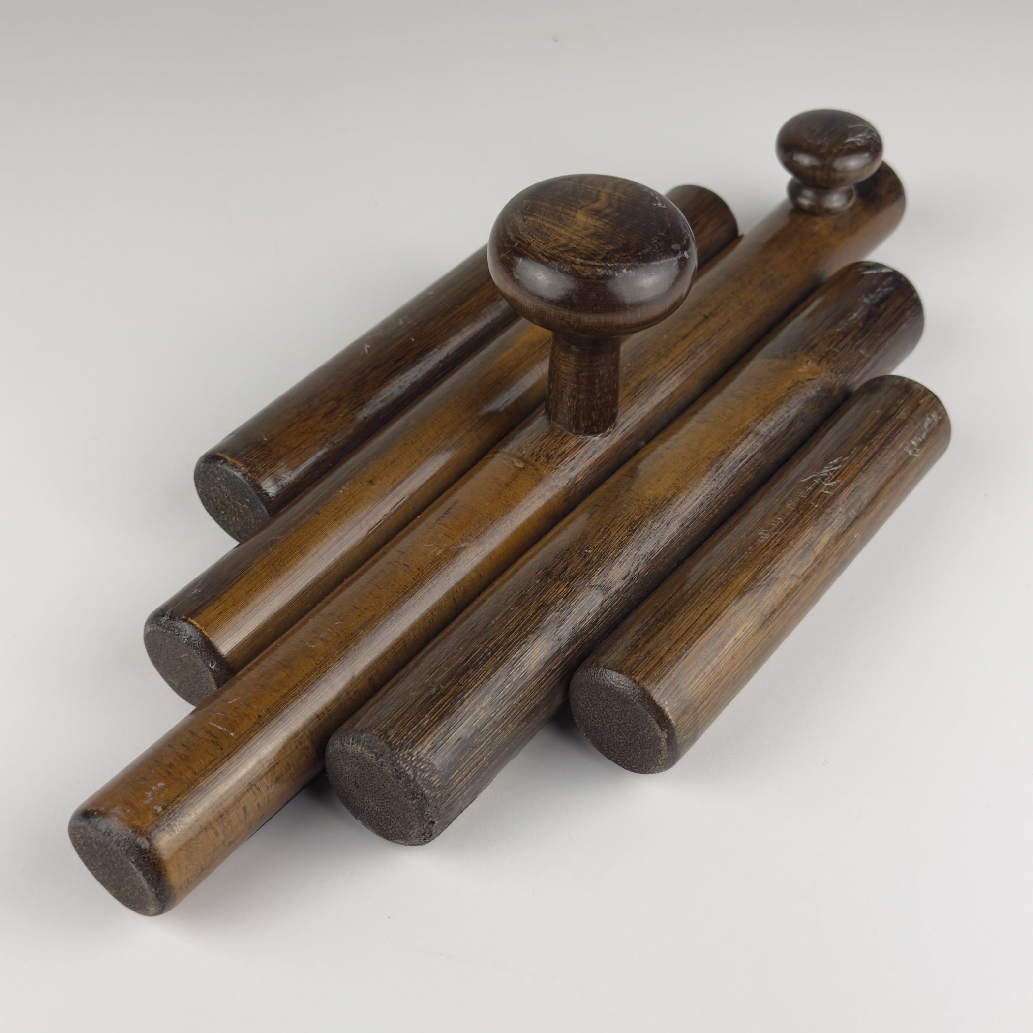 Vintage wooden hangers, Italy, 1970s, Set of 2