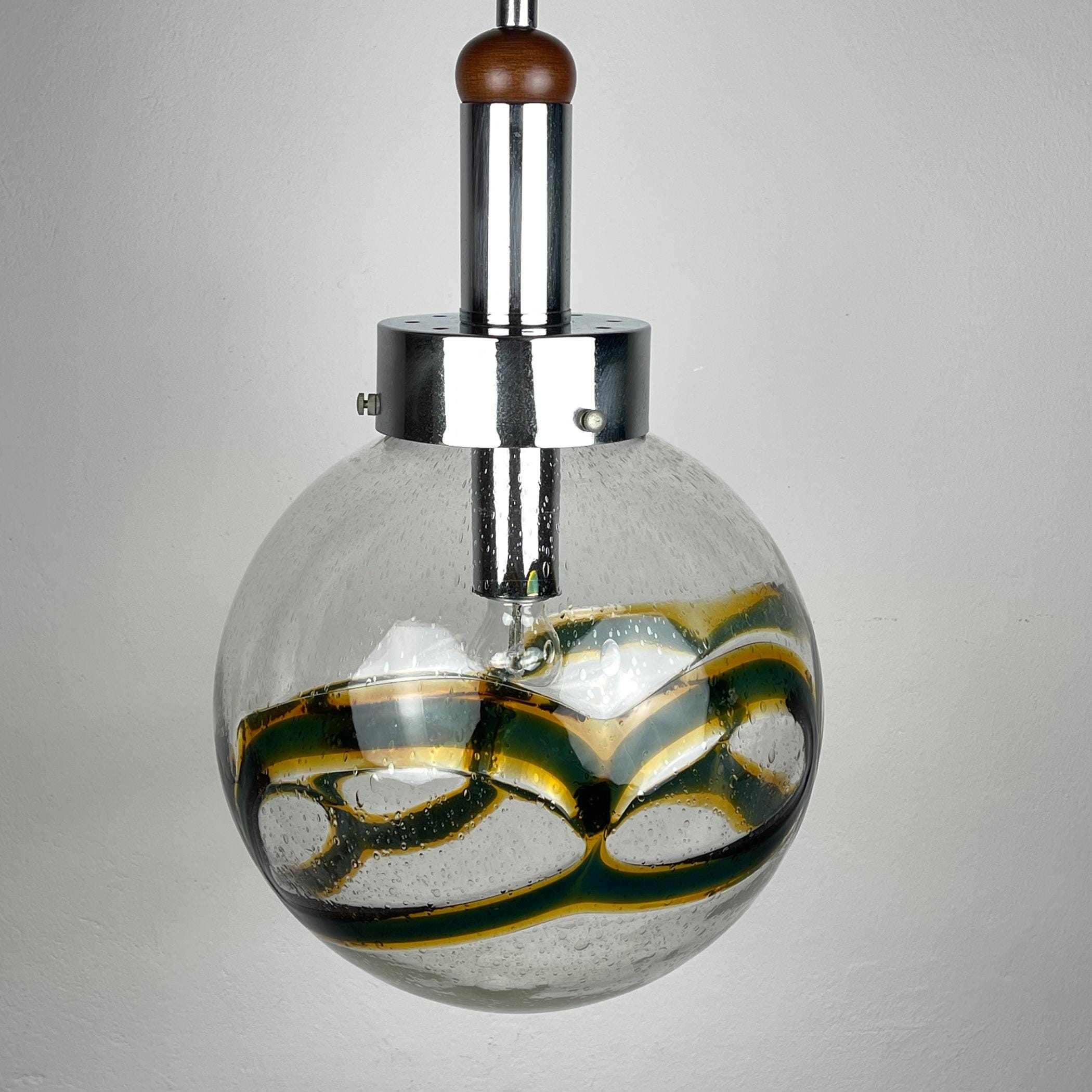 Vintage Large Swirled Murano Glass Pendant Lamp by Vistosi, Italy 1970s, Mid-century modern