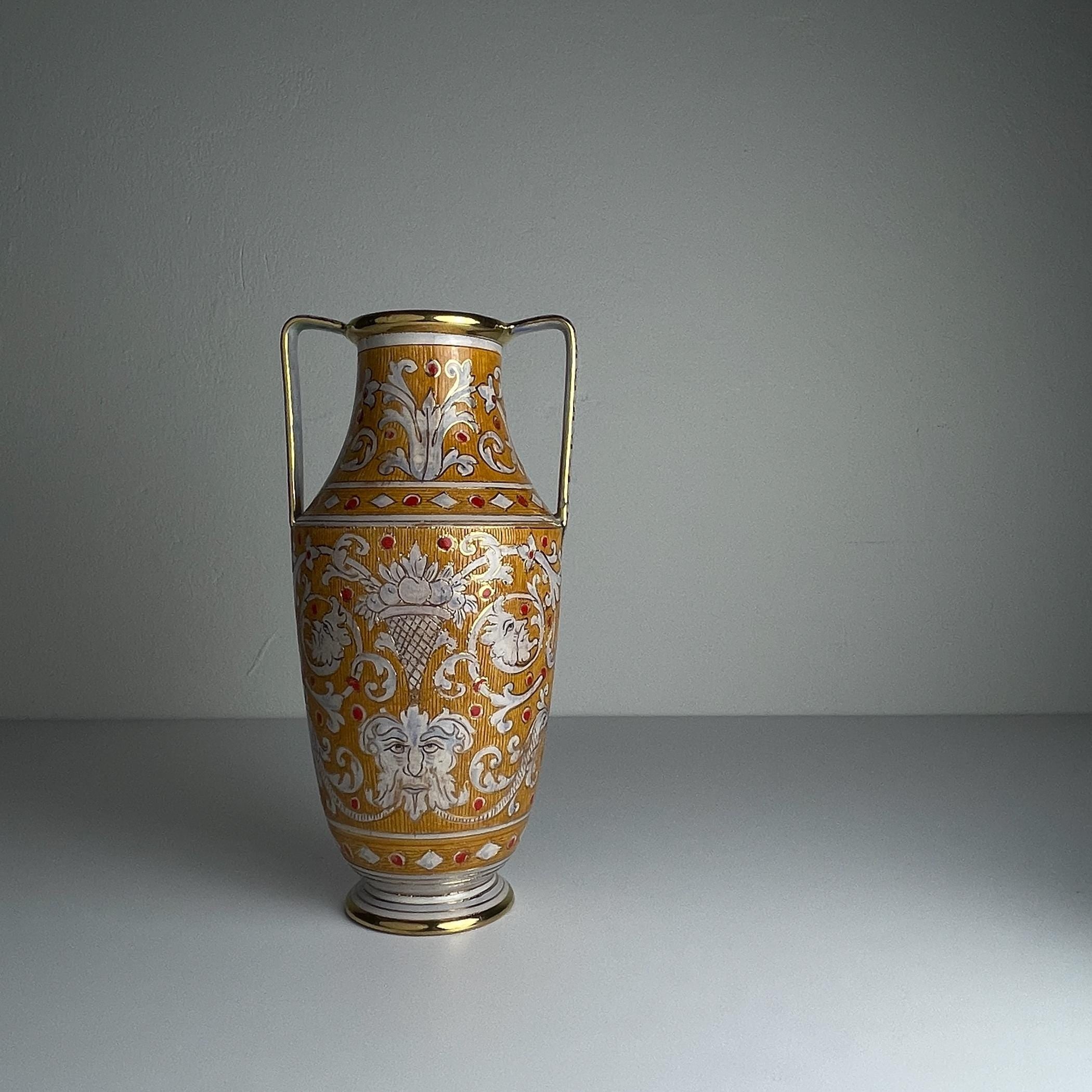 Antique ceramic vase by Serafino Volpi for Deruta, Italy, 1940-50s, Vintage home decor