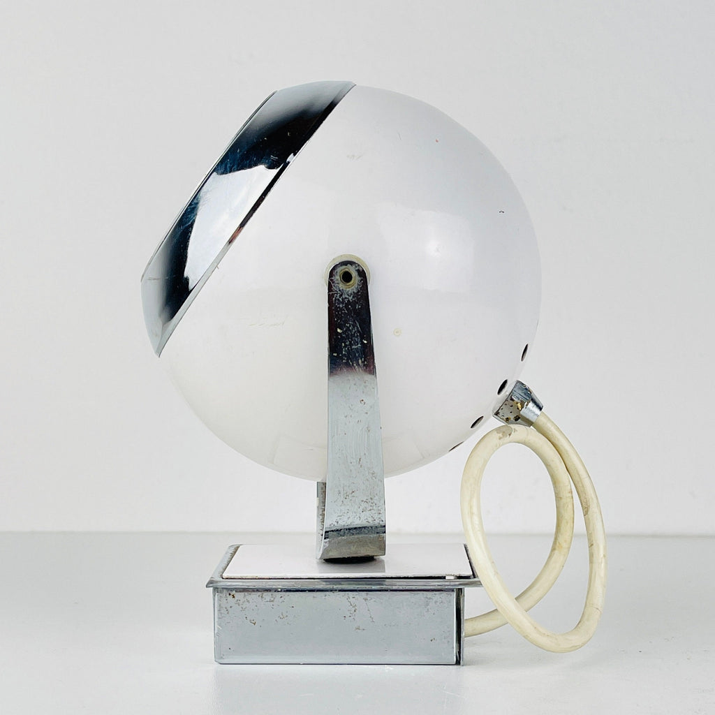 Mid-century white wall lamp Eyeball Italy 1960s Retro lighting Space Age Atomic