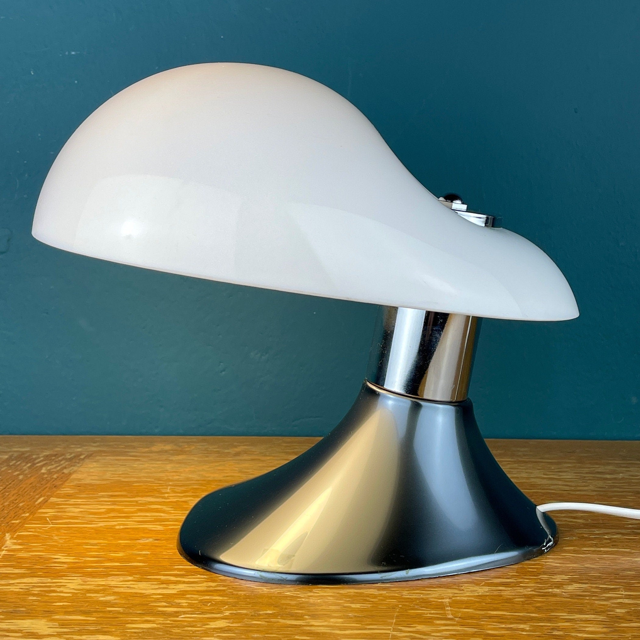 Table lamp Cobra by Harvey Guzzini Italy 1960s Mid-century modern Italian lighting