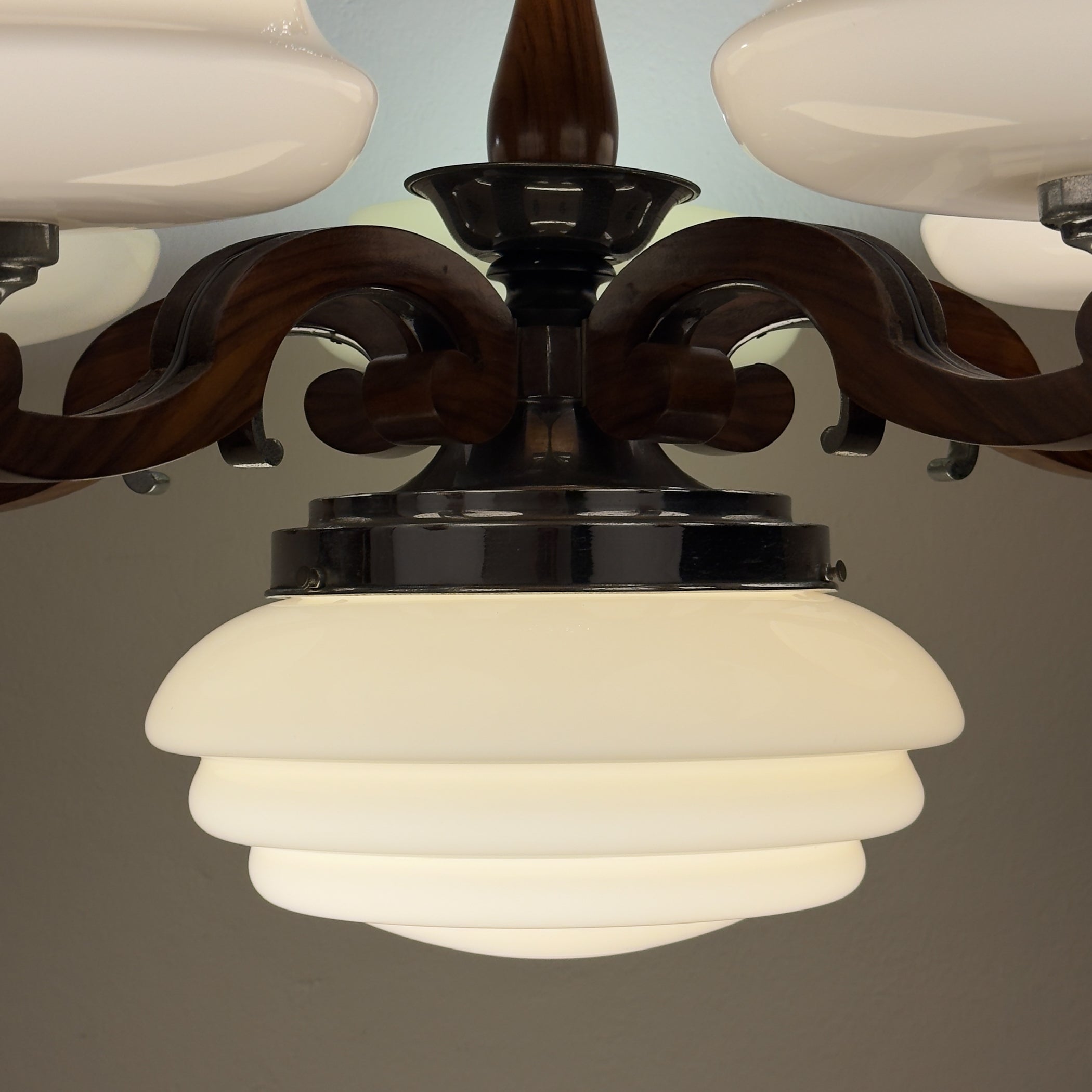 Art Deco Large Chandelier, Italy 1950s