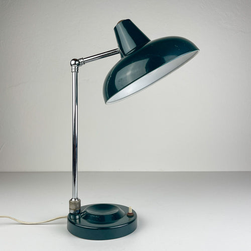 Green Industrial metal desk lamp Italy, 1960s, Mid-century office table lamp