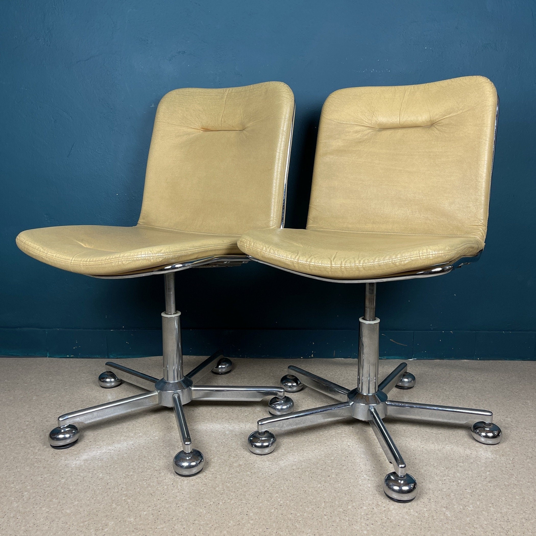 Vintage Italian Desk Chairs - 1970s Mid-Century Modern Style - Set of 2