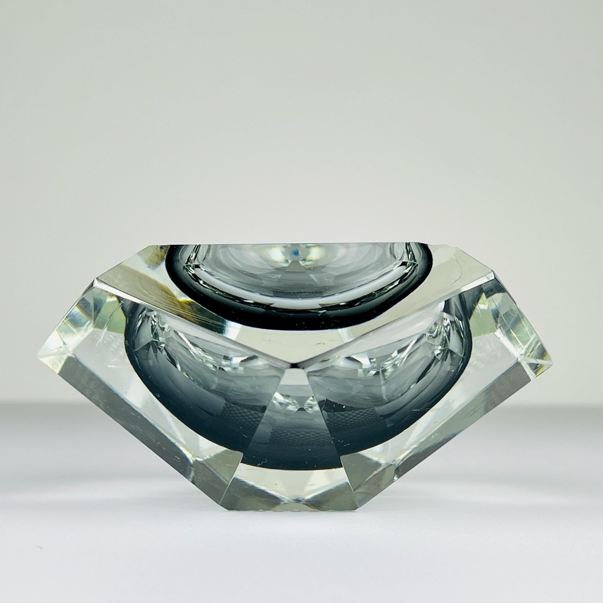 Original murano glass Sommerso ashtray, Italy, 1970s, Vintage Home Decor