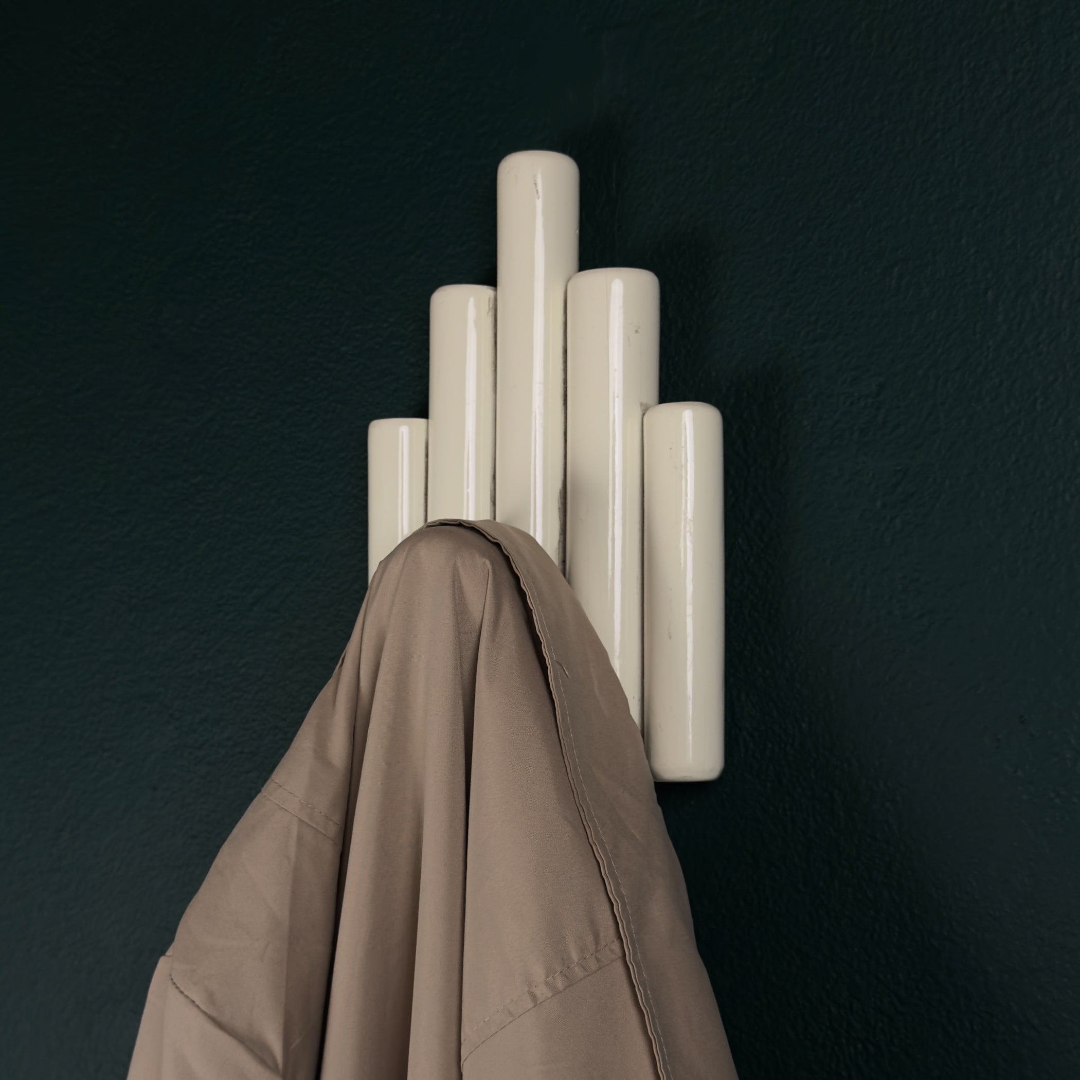Vintage wooden hanger, Italy, 1970s