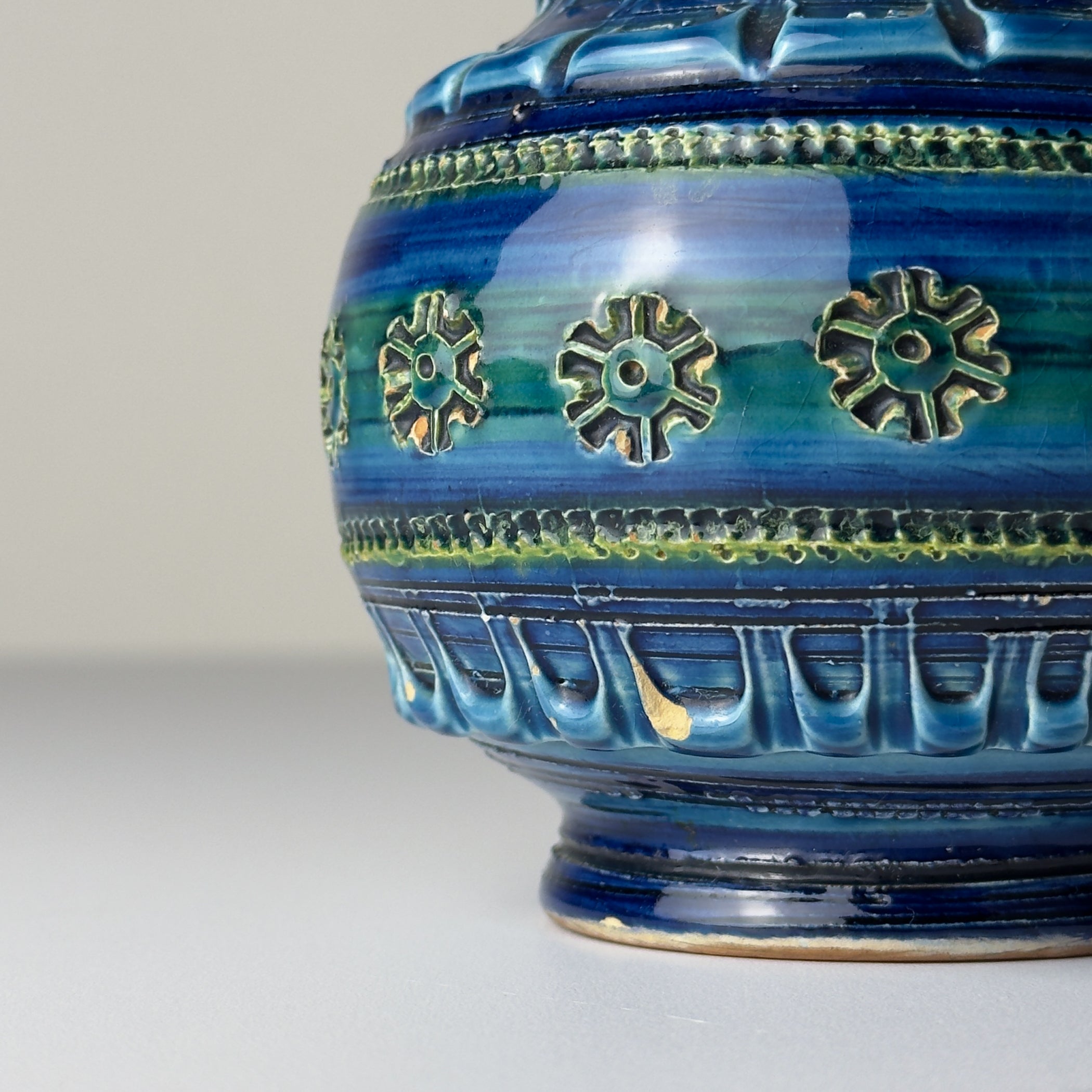 Vintage ceramic vase Rimini Blue, design Aldo Londi, Bitossi Italy 1970s