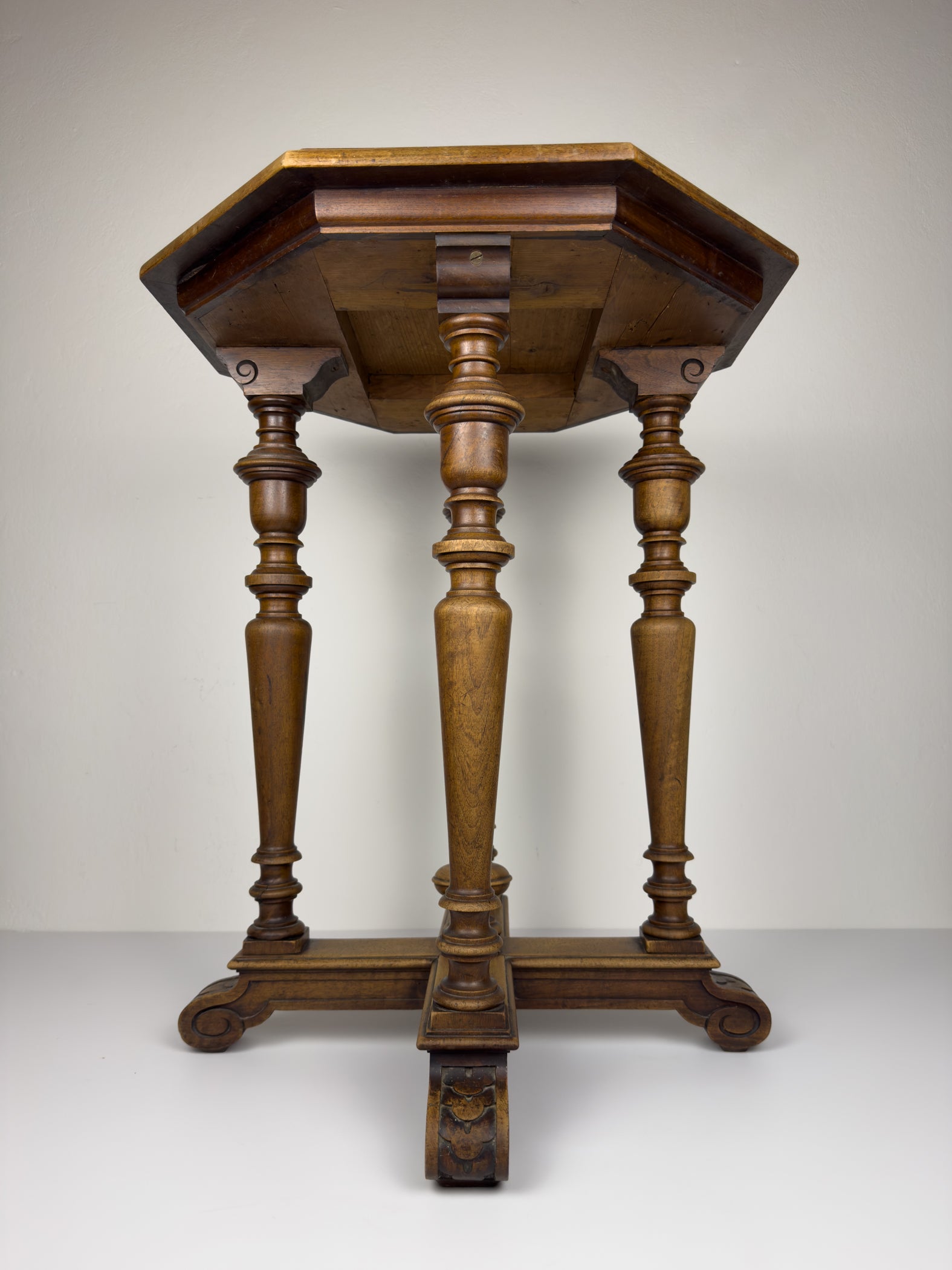 Vintage wooden side table, Italy 1950s