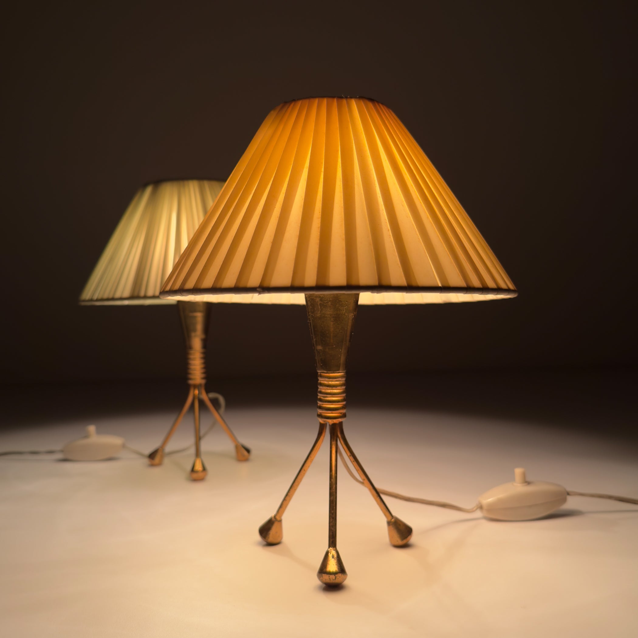 Vintage metal table lamp, Italy 1950s, Set of 2