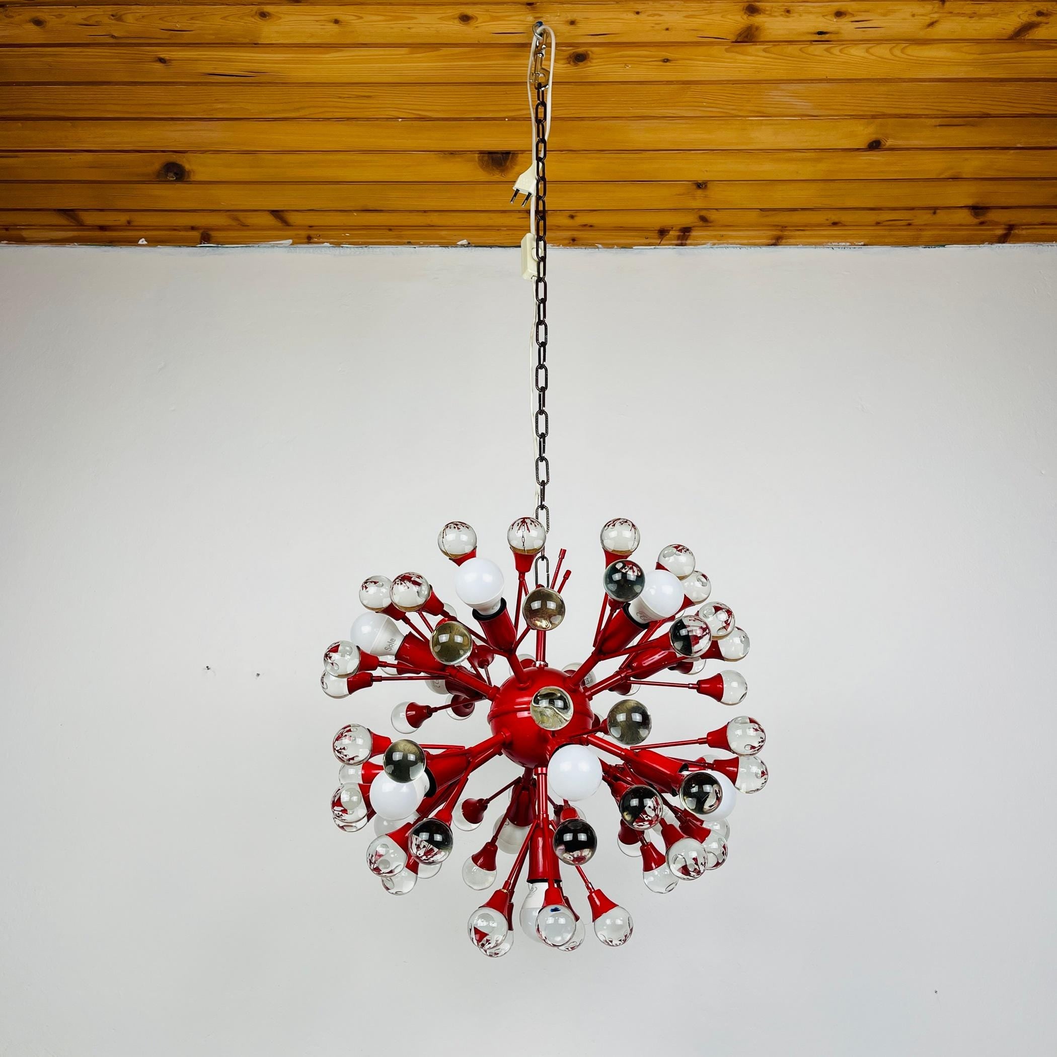 Mid-century red Murano pendant lamp Sputnik, Italy 1970s, Vintage lighting Space age